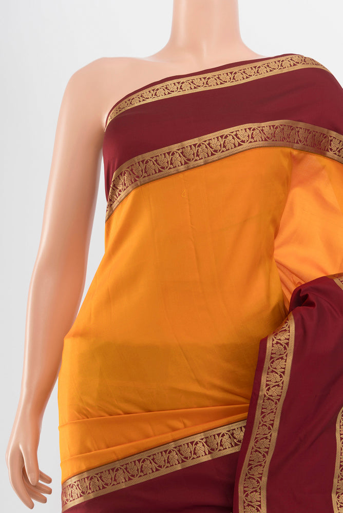 Border image of Pure Silk Pure Zari Yellow Kanchipuram Saree with Plain Body and Silk Border. 