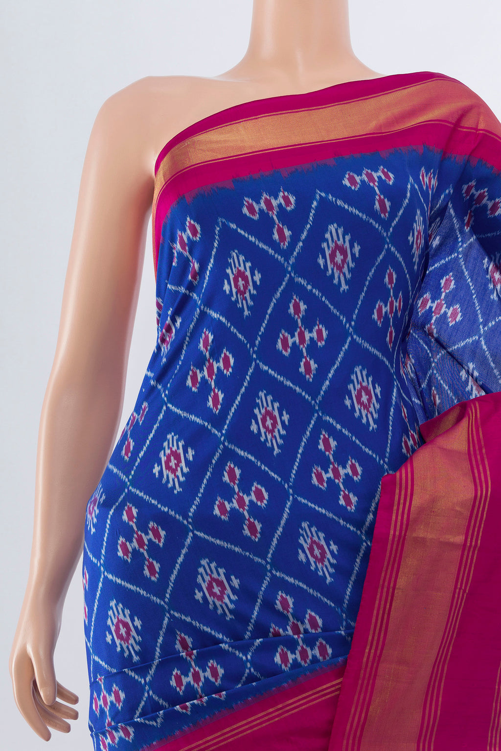 Border image of Dark Blue Pochampally Saree with Ikat Print on the body and Silk Border. 