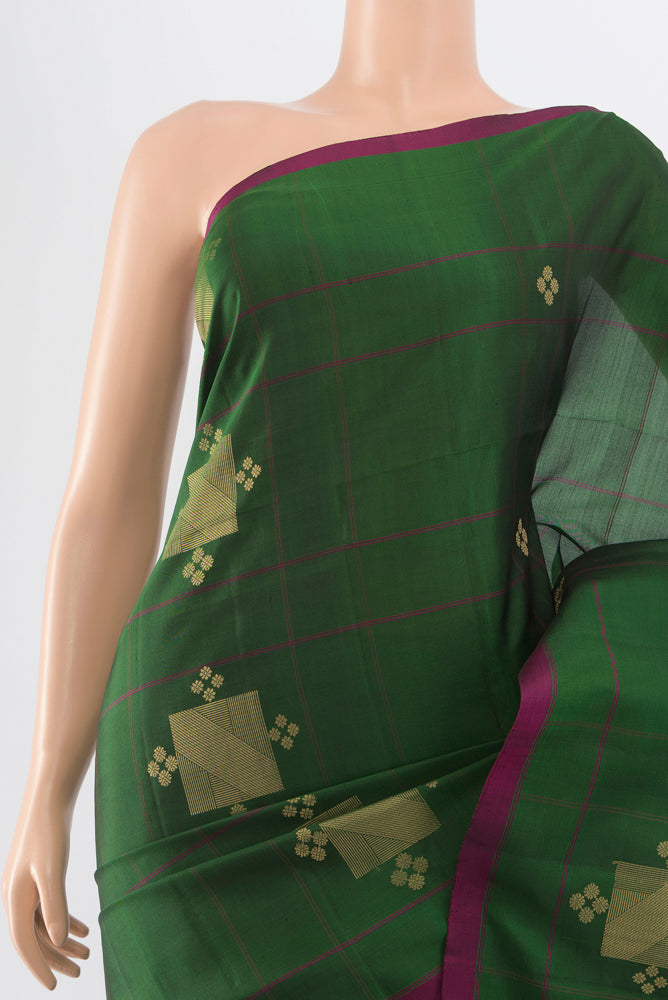Border image of Bottle Green Soft Silk Saree with Zari Brocade on the body and Silk Border. 