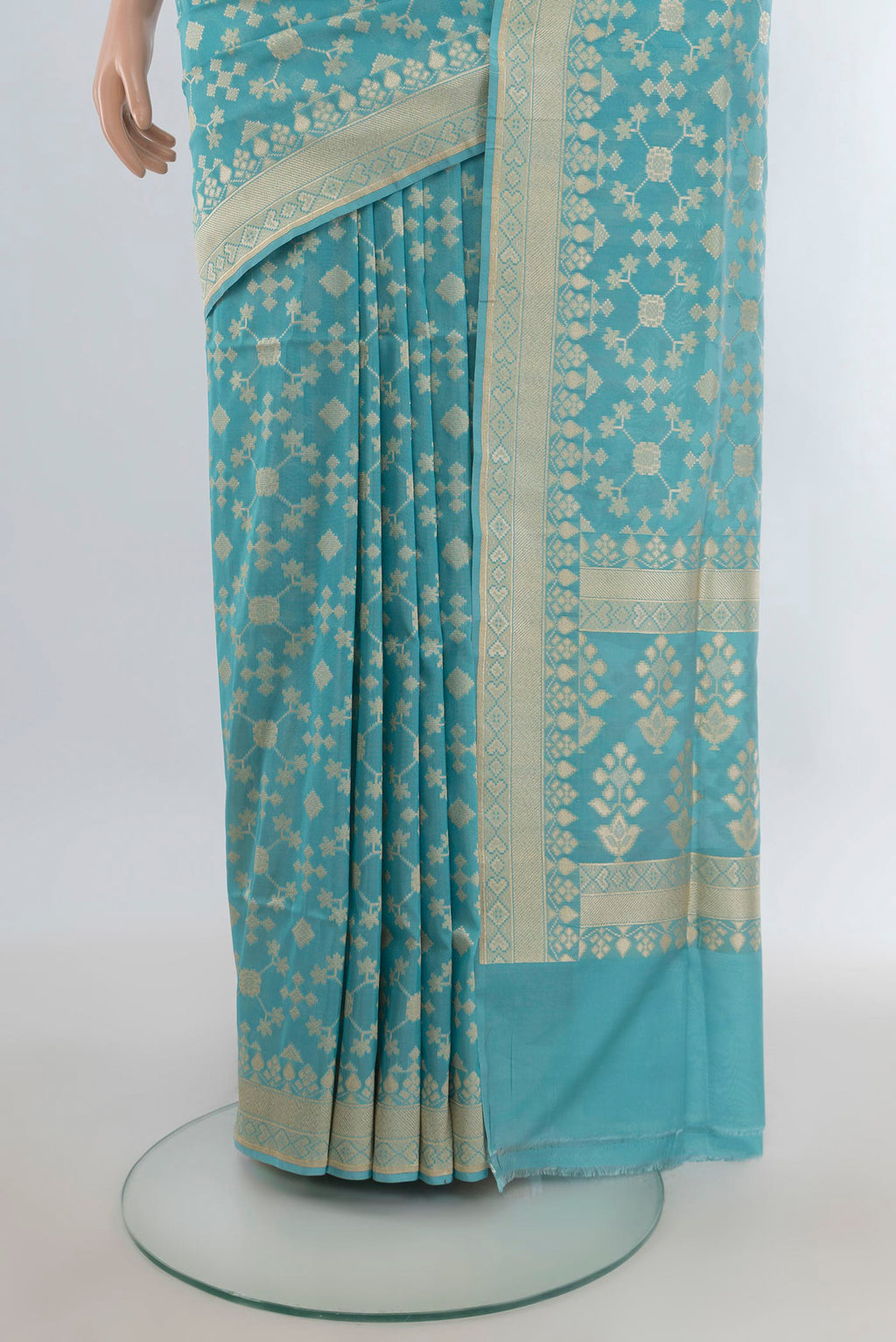 Pleats and pallu of Pure Silk Sky Blue Banarasi Saree with Zari Butta on the body and Zari Border. 