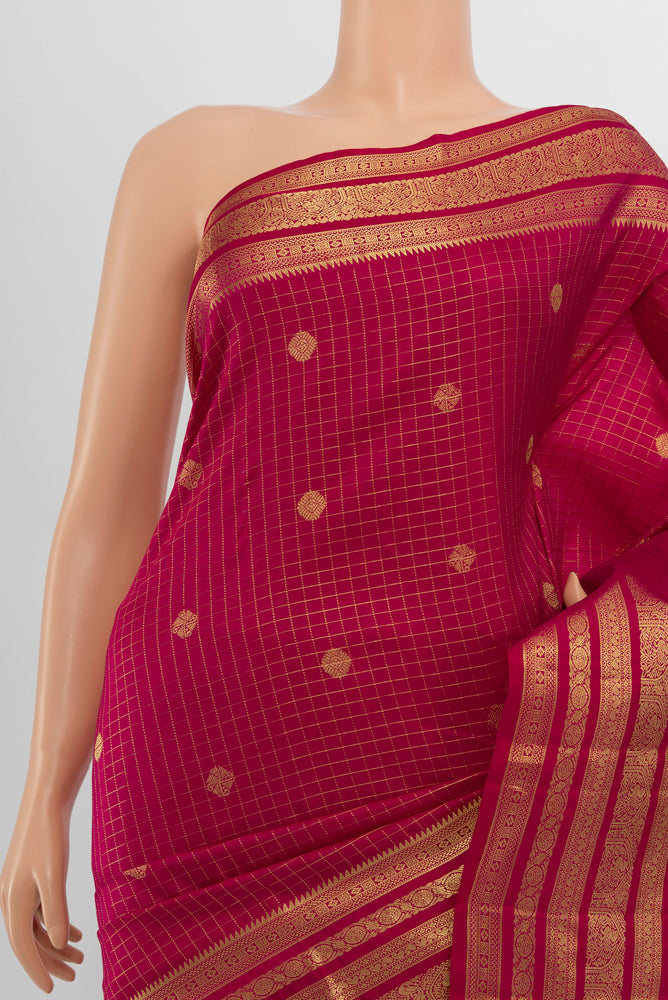 Border image of Dark Pink Kanjivaram Silk Saree with Zari Butta on the body and Silk Border. 
