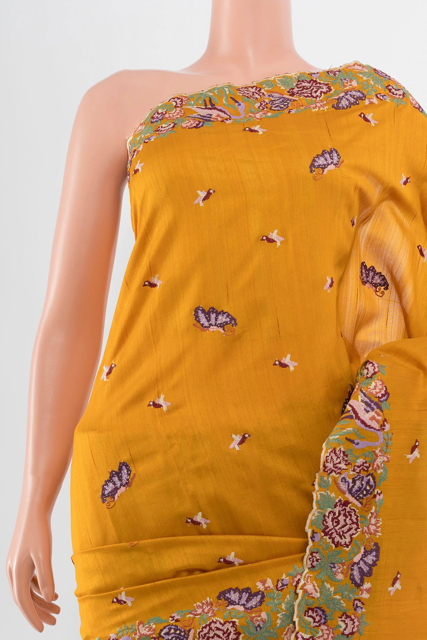 Border image of Mustard Art Silk Saree with Embroidery on the body and Silk Border. 