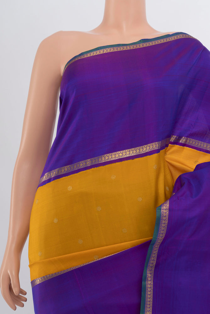 Border image of Pure Silk Pure Zari Mustard Kanchipuram Saree with Zari Butta on the body and Silk Border. 