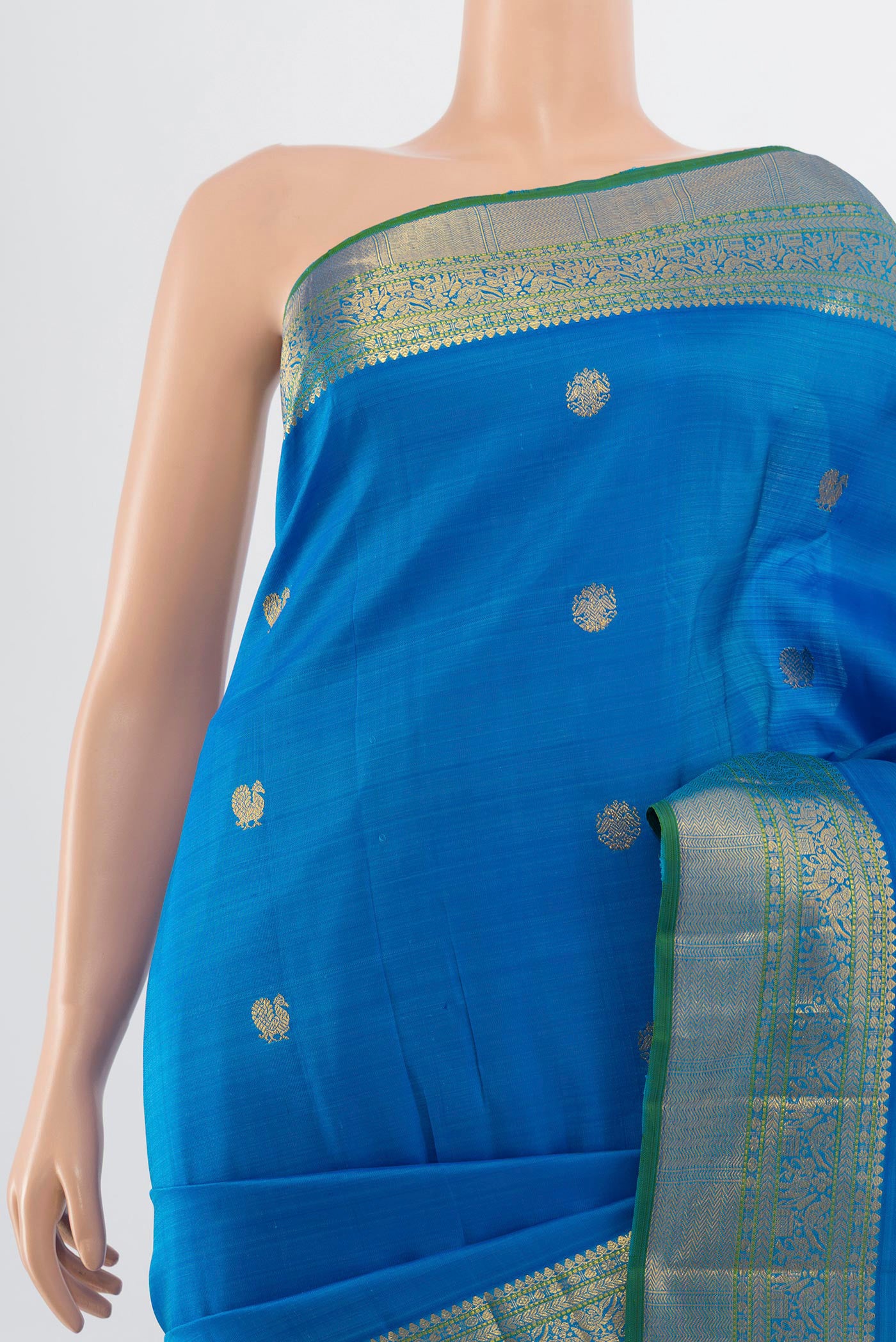 Border image of Pure Silk Pure Zari Light Blue Kanchipuram Saree with Zari Butta on the body and Silk Border. 