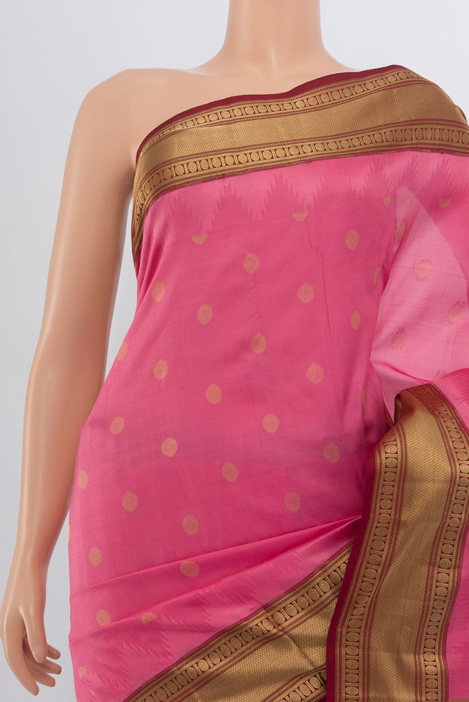 Border image of Rose pink Kanchipuram Silk Saree with Zari Butta on the body and Silk Border. 