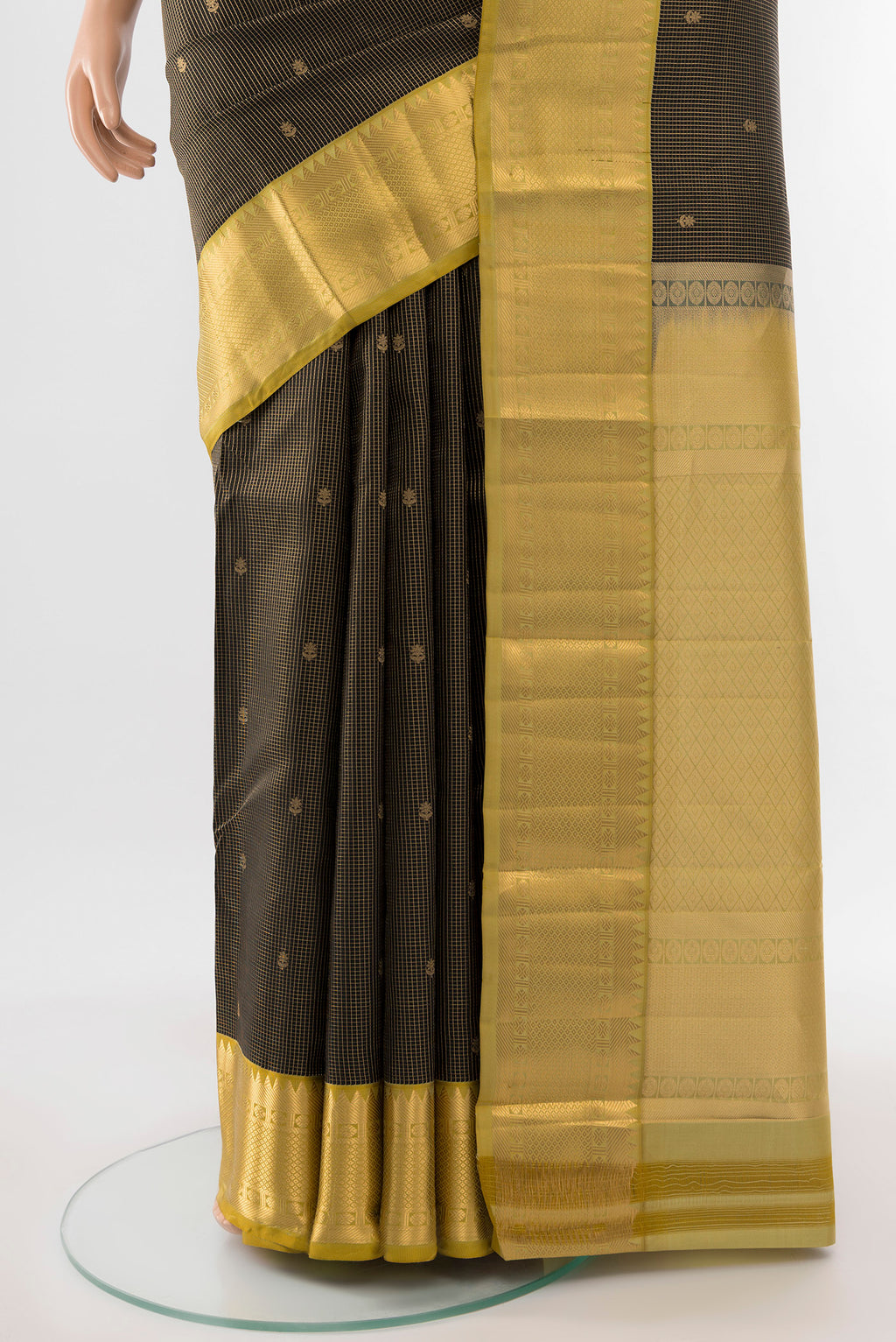 Pleats and pallu of Pure Silk Pure Zari Coffee Brown Kanjivaram Saree with Zari Butta on the body and Silk Border. 