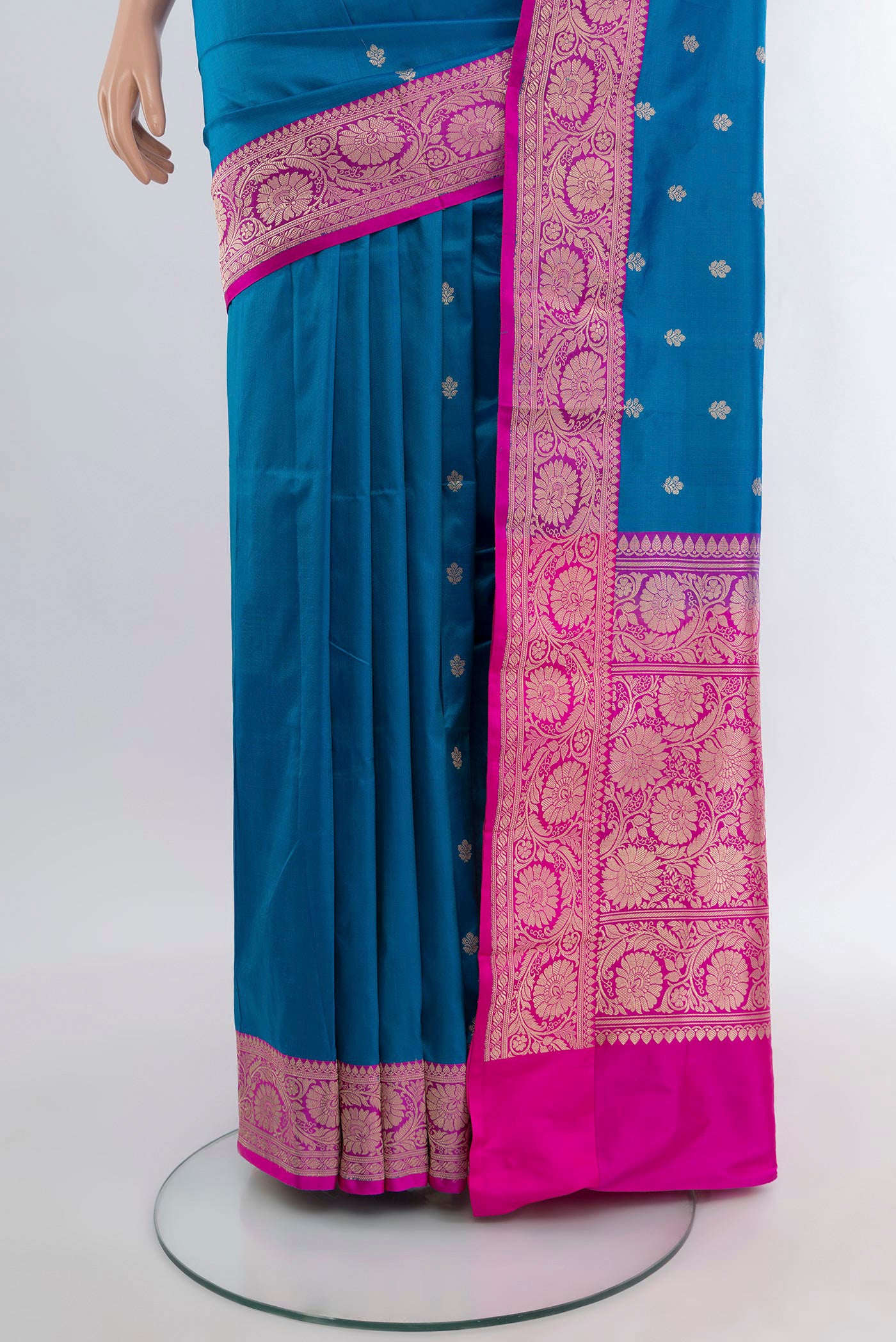 Pleats and pallu of Royal Blue Banarasi Katan Silk Saree with Zari Butta on the body and Zari Border. 