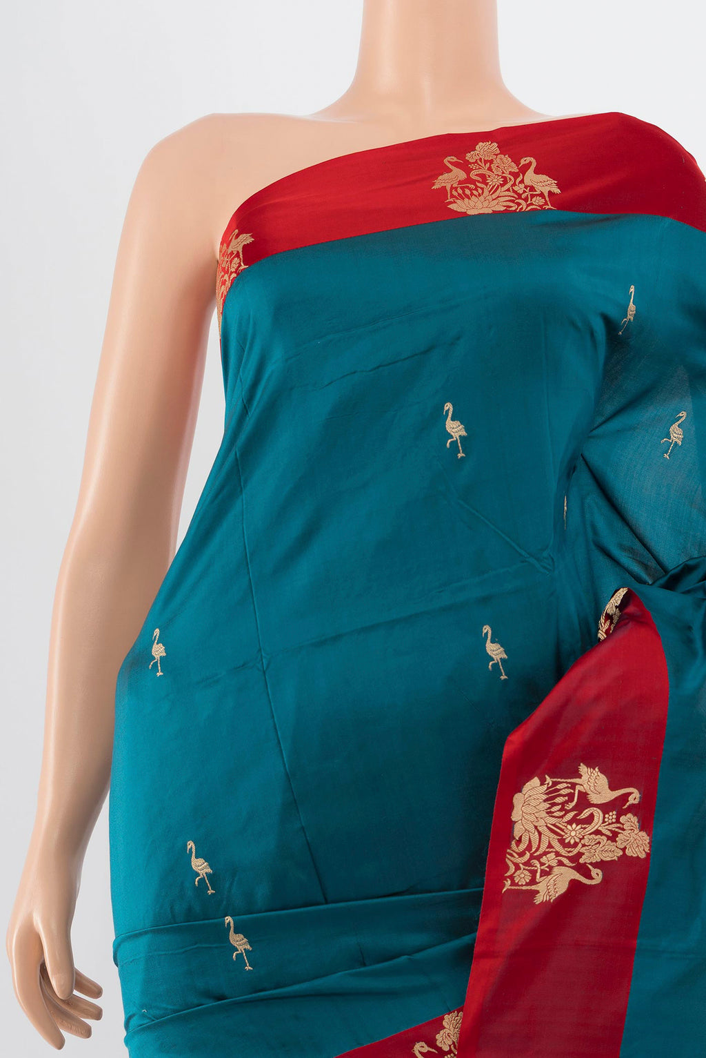 Border image of Dark Blue Banarasi Katan Silk Saree with Zari Butta on the body and Silk Border. 