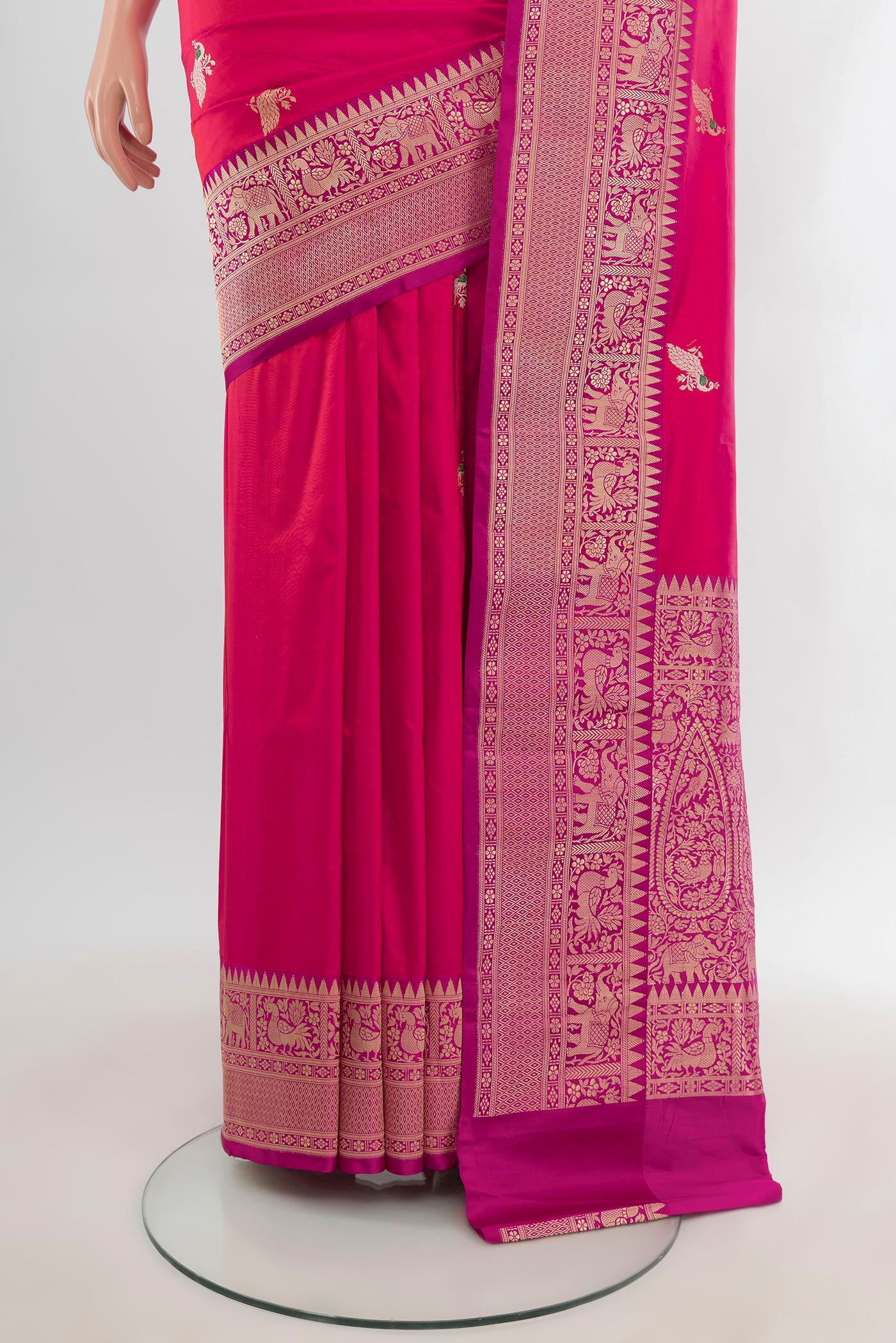 Pleats and pallu of Pink Banarasi Katan Silk Saree with Zari Butta on the body and Zari Border. 