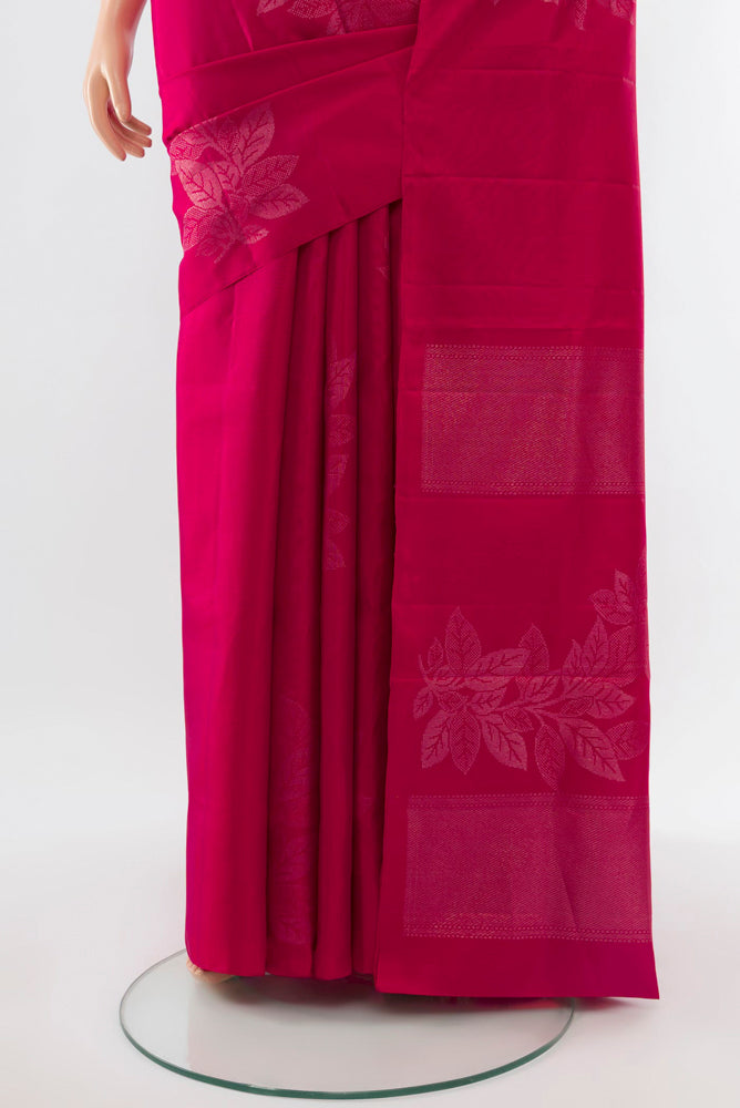 Pleats and pallu of Dark Pink Soft Silk Saree with Zari Butta on the body and Silk Border. 