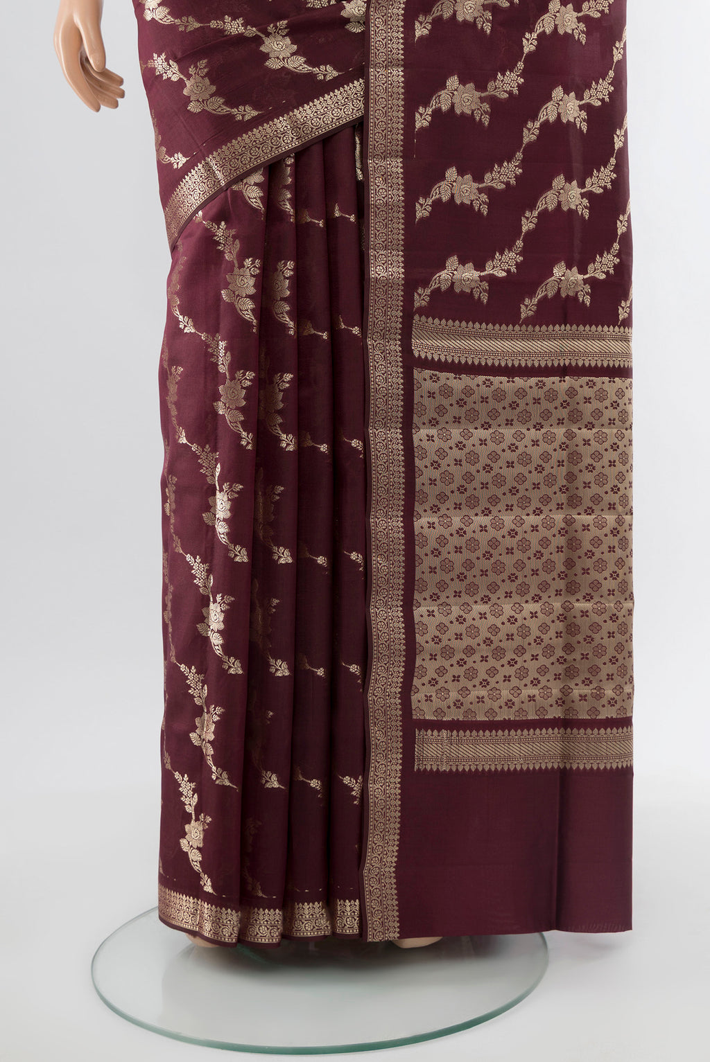 Pleats and pallu of Coffee Brown Banarasi Raw Silk Saree with Zari Butta on the body and Silk Border. 