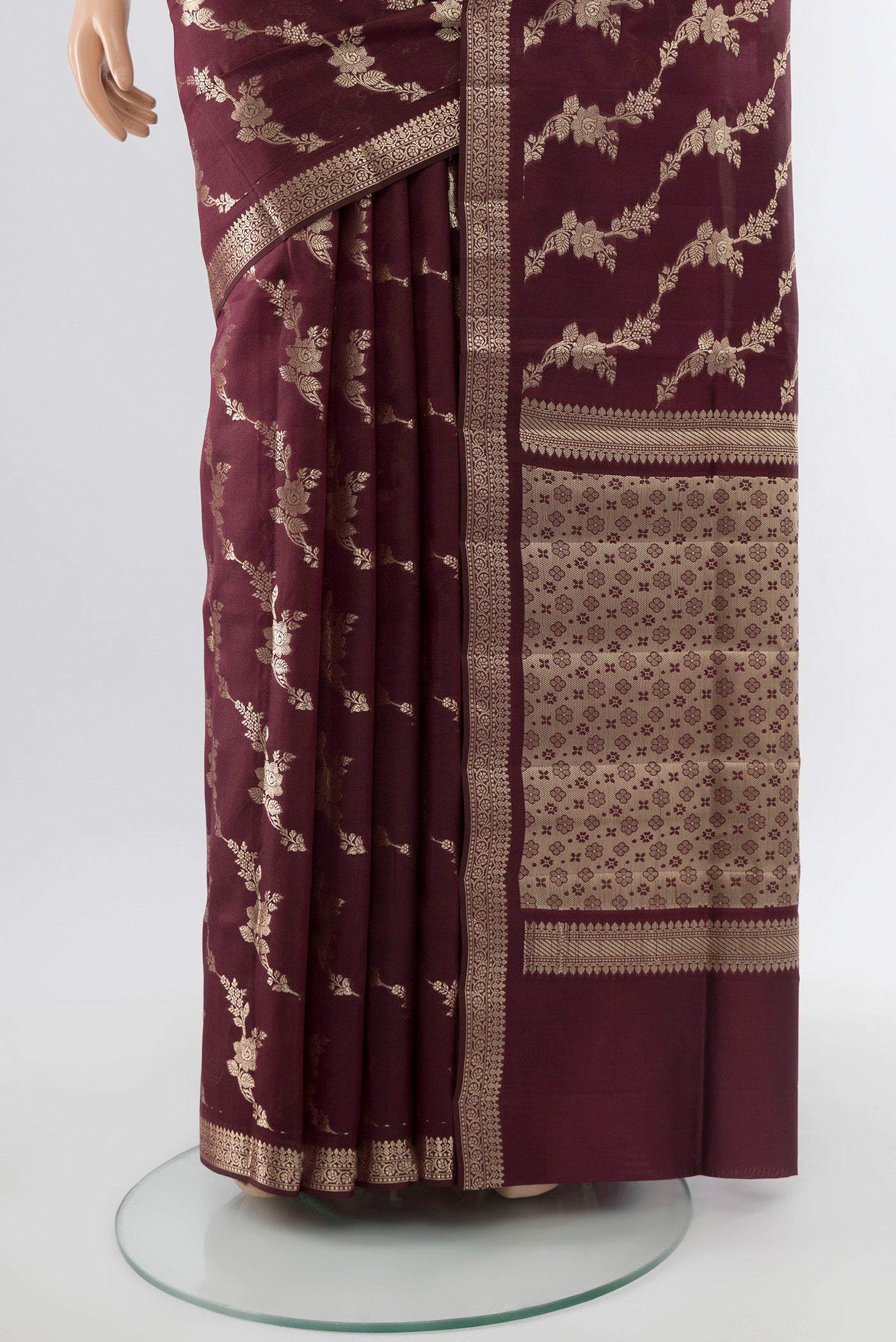 Pleats and pallu of Coffee Brown Banarasi Raw Silk Saree with Zari Butta on the body and Silk Border. 