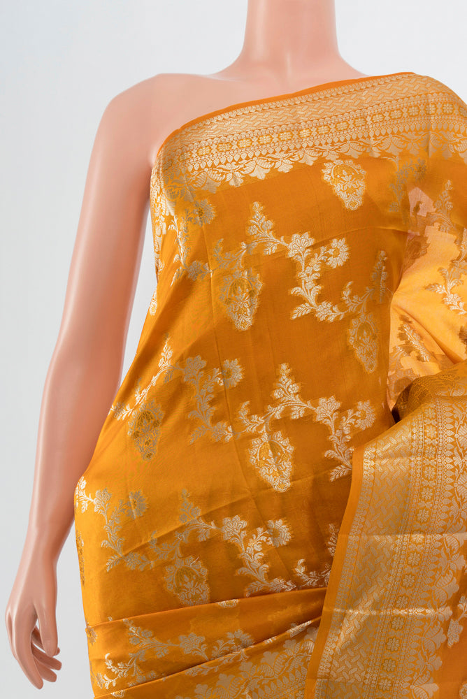 Border image of Mustard Banarasi Raw Silk Saree with Zari Butta on the body and Silk Border. 