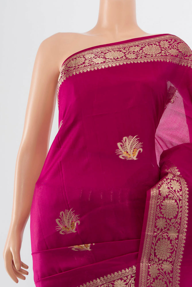 Border image of Purple Banarasi Raw Silk Saree with Zari Butta on the body and Silk Border. 