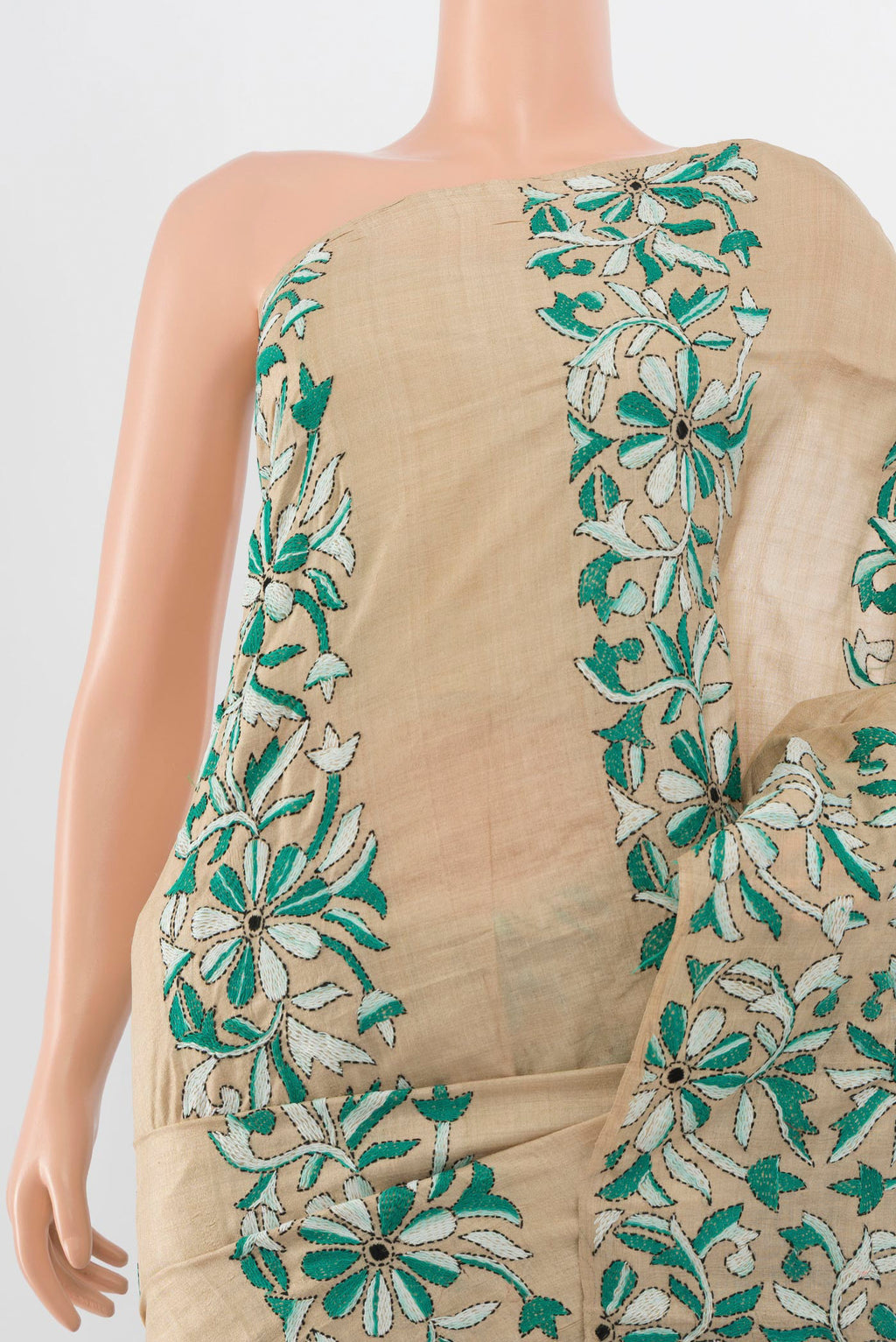Border image of Sandal Kantha Silk Saree with Jacquard With Thread Butta on the body and Embroidery Border. 