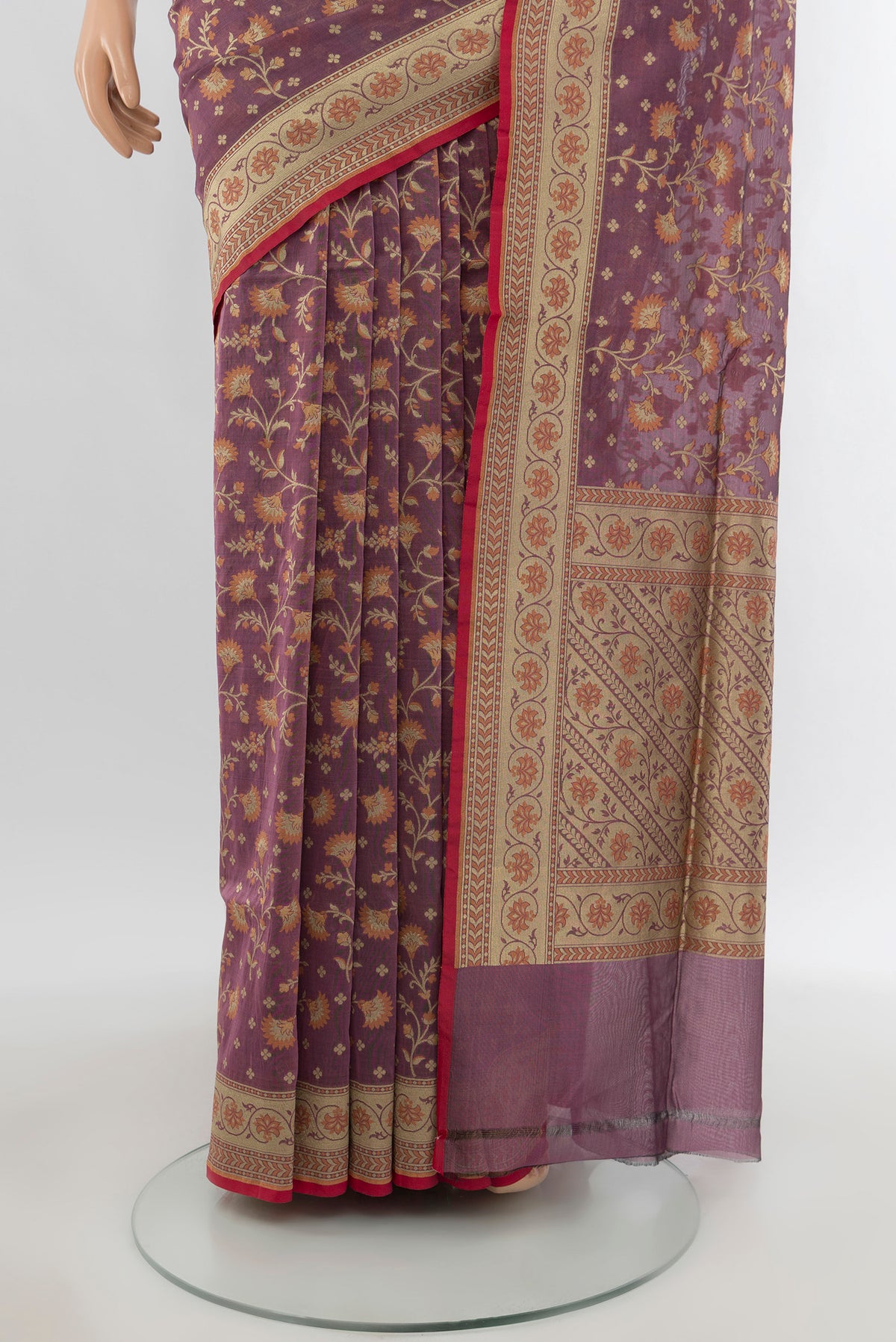 Pleats and pallu of Lavender Banarasi Silk Saree with Thread Butta on the body and Zari Border. 
