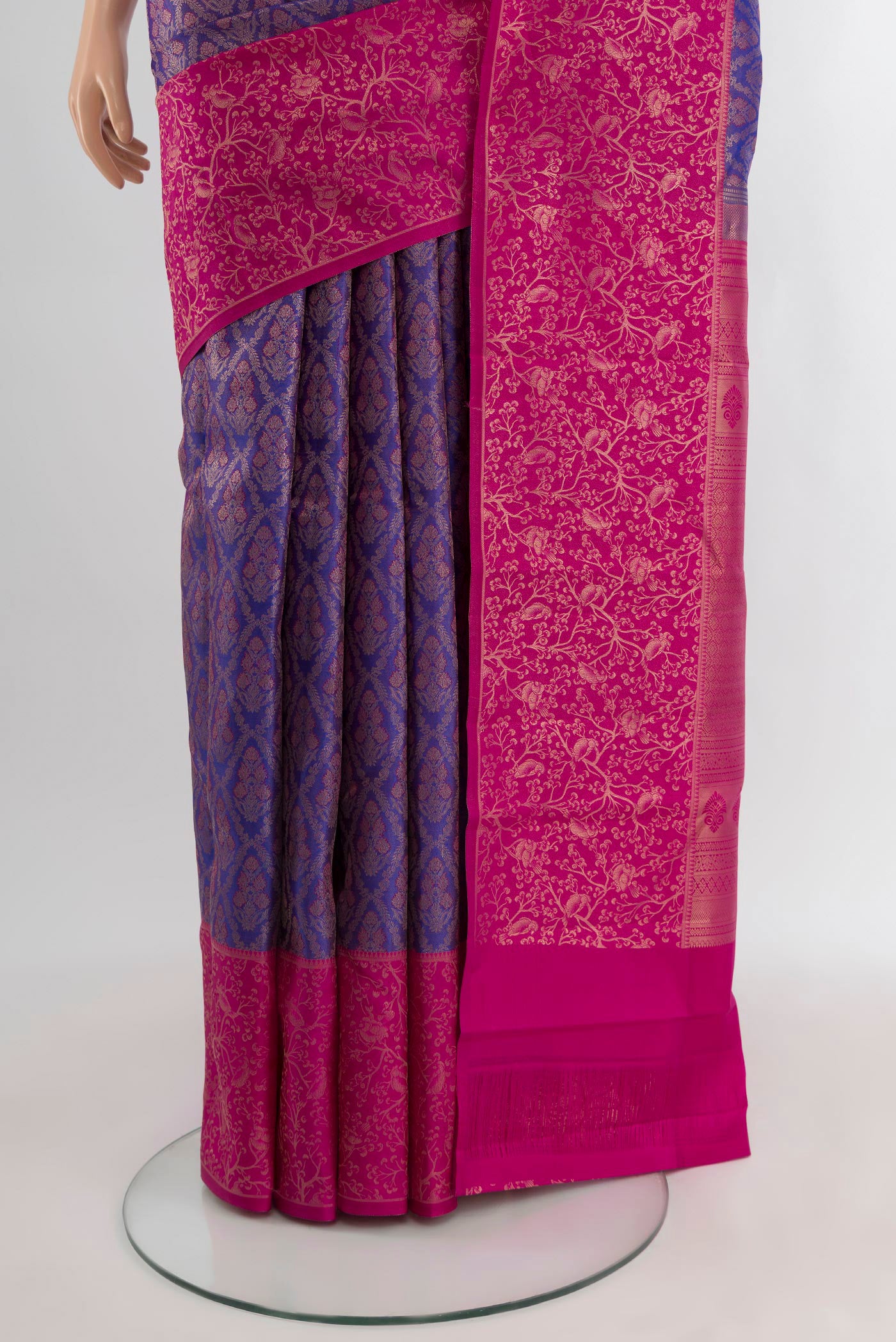 Pleats and pallu of Violet Kanchipuram Silk Saree with Zari Brocade on the body and Zari Border. 