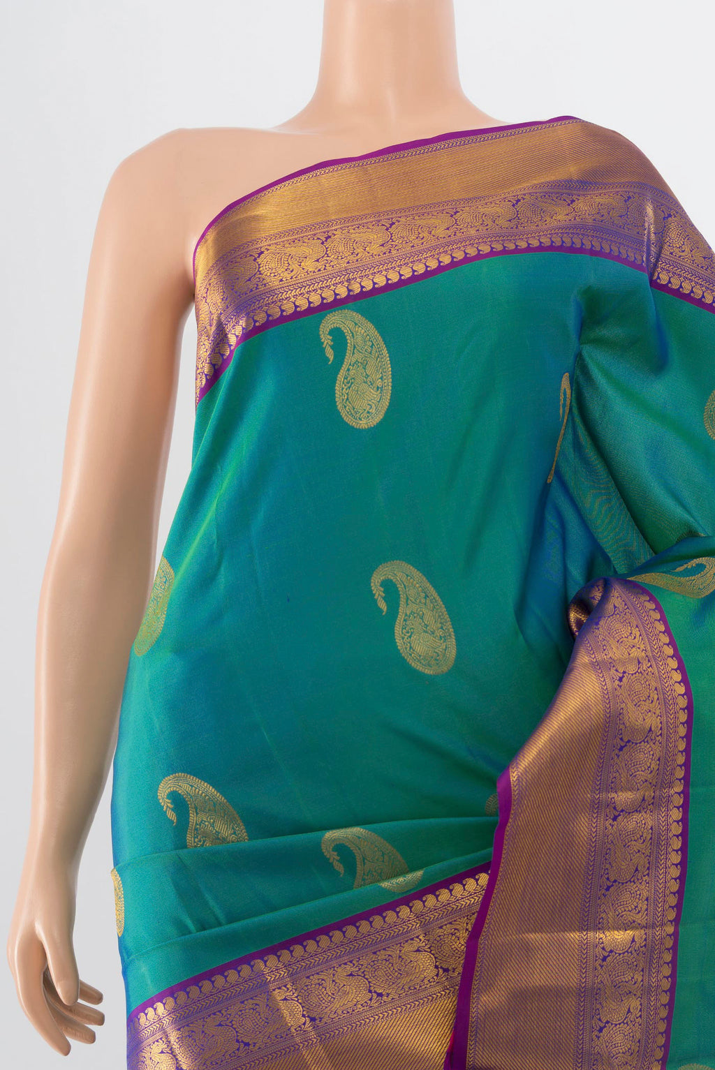 Border image of Pure Silk Pure Zari Peacock Blue Kanchipuram Saree with Zari Butta on the body and Silk Border. 