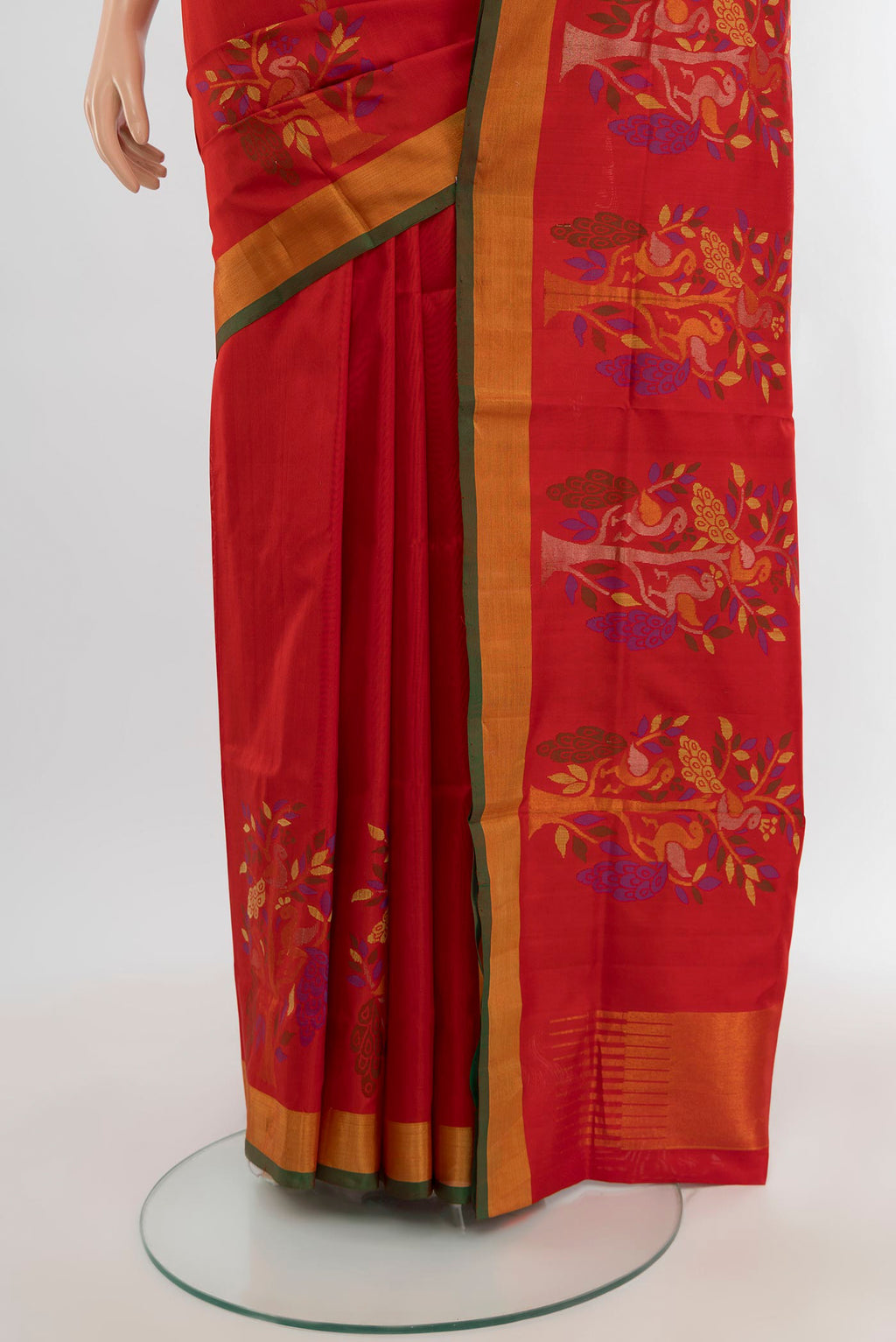Pleats and pallu of Red Uppada Silk Saree with Zari Butta on the body and Zari Border. 