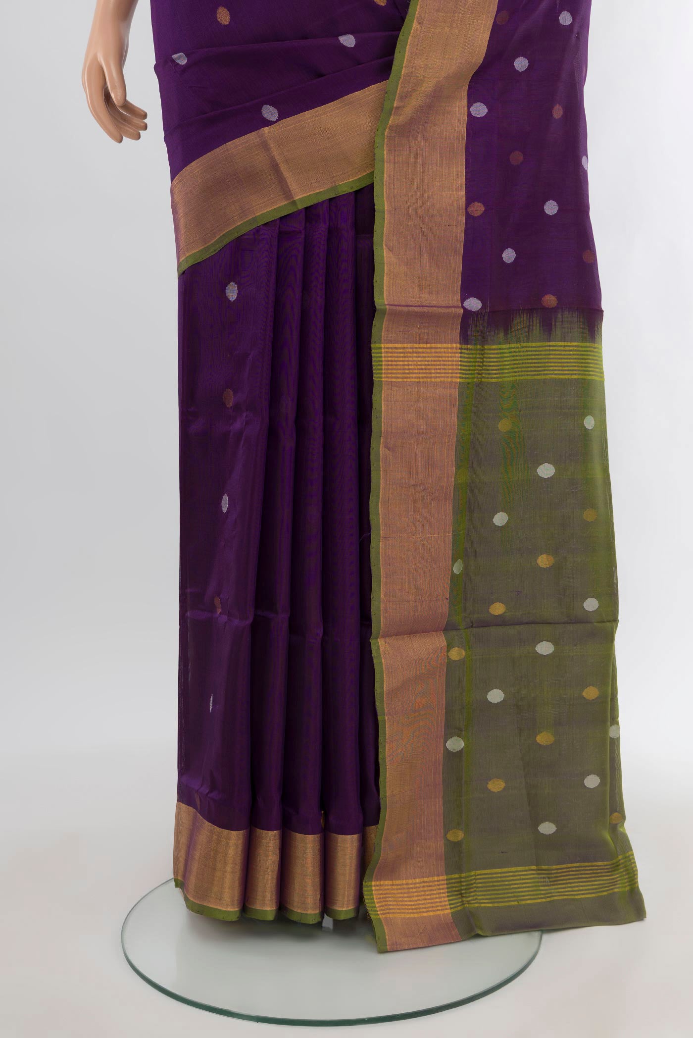 Pleats and pallu of Violet Uppada Silk Saree with Zari Butta on the body and Zari Border. 