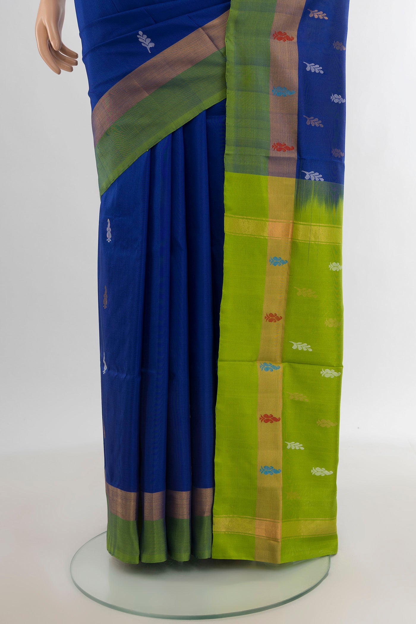 Pleats and pallu of Blue Uppada Silk Saree with Zari Butta on the body and Zari Border. 