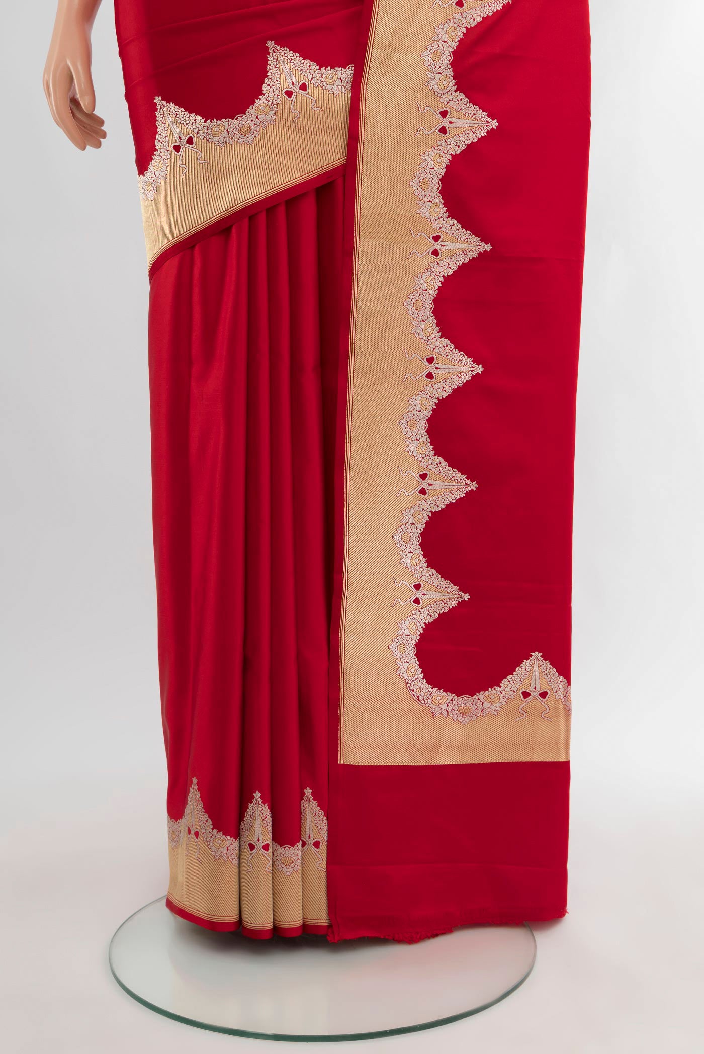 Pleats and pallu of Red Banarasi Silk Saree with Plain Body and Fancy Border. 