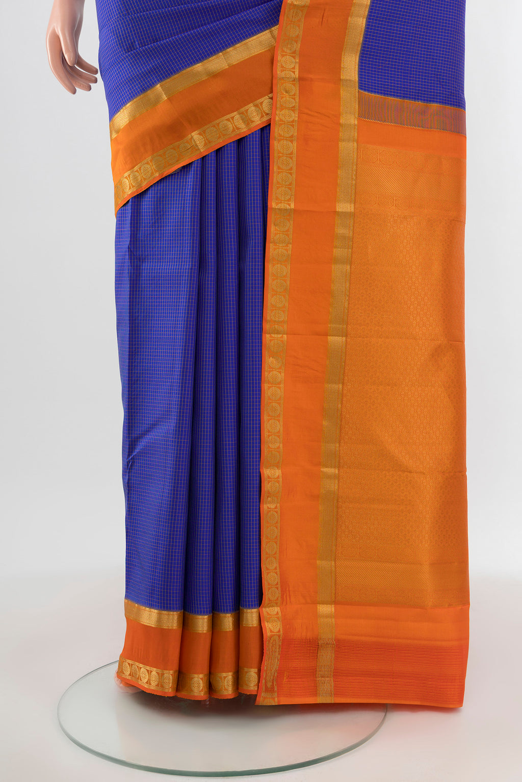 Pleats and pallu of Royal Blue Kanjivaram Silk Saree with Checked design on the body and Zari Border. 