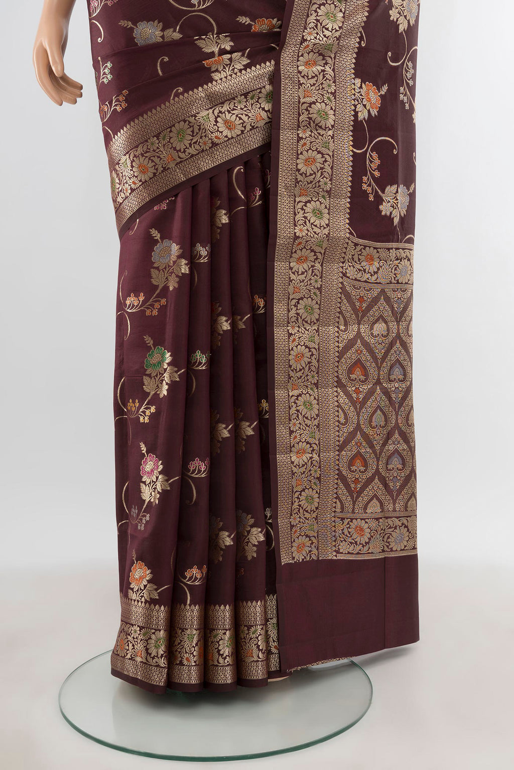 Pleats and pallu of Coffee Brown Banarasi Raw Silk Saree with Zari Butta on the body and Zari Border. 