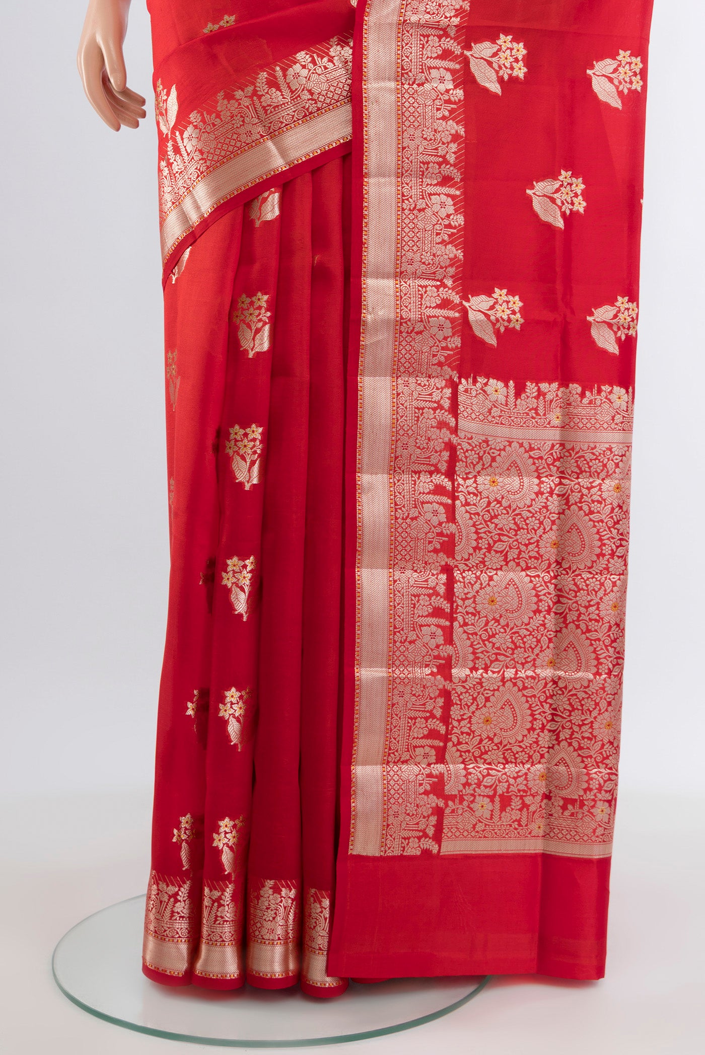 Pleats and pallu of Red Banarasi Raw Silk Saree with Zari Butta on the body and Zari Border. 
