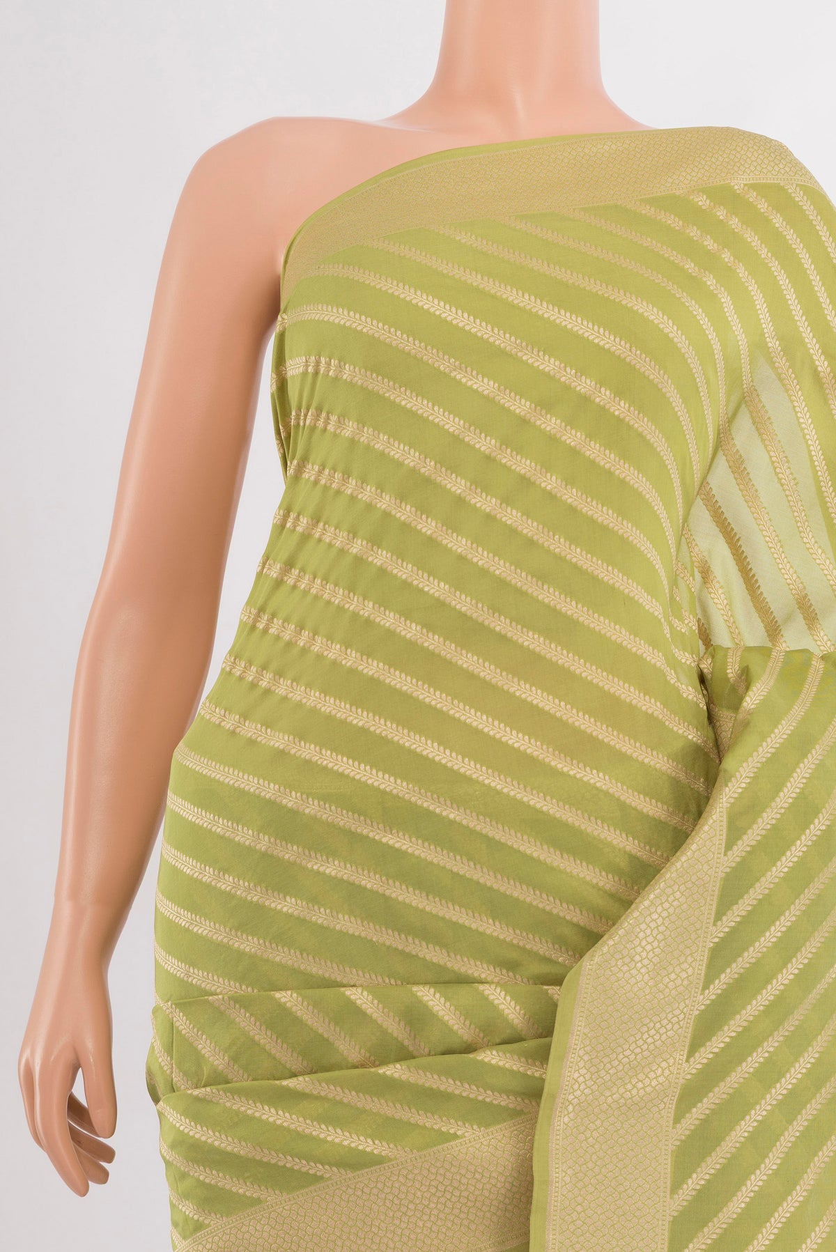 Border image of Pure Silk Pure Zari Light Green Banarasi Saree with Zari Butta on the body and Silk Border. 