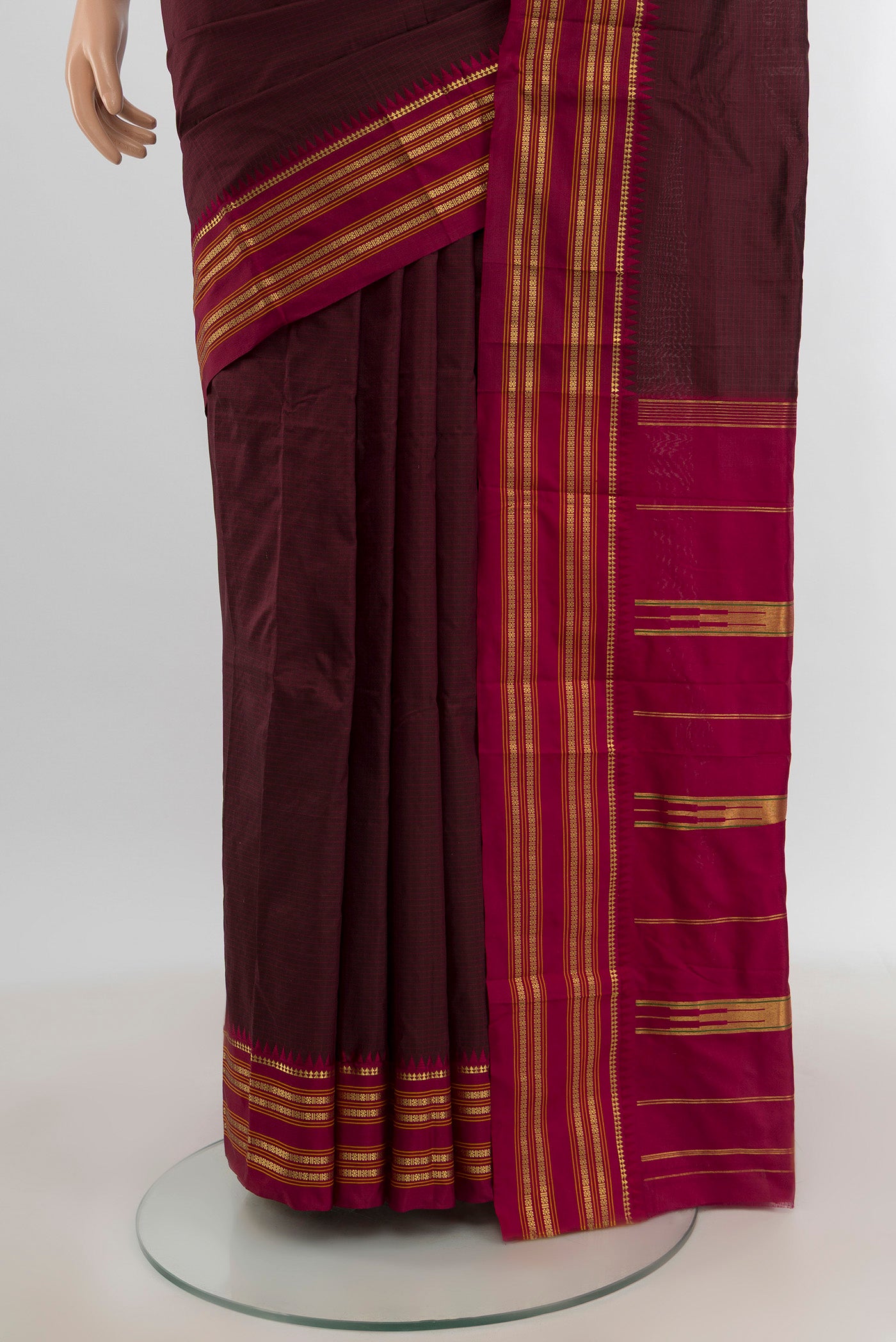Pleats and pallu of Coffee Brown Narayanpet Silk Saree with Checked design on the body and Zari Border. 