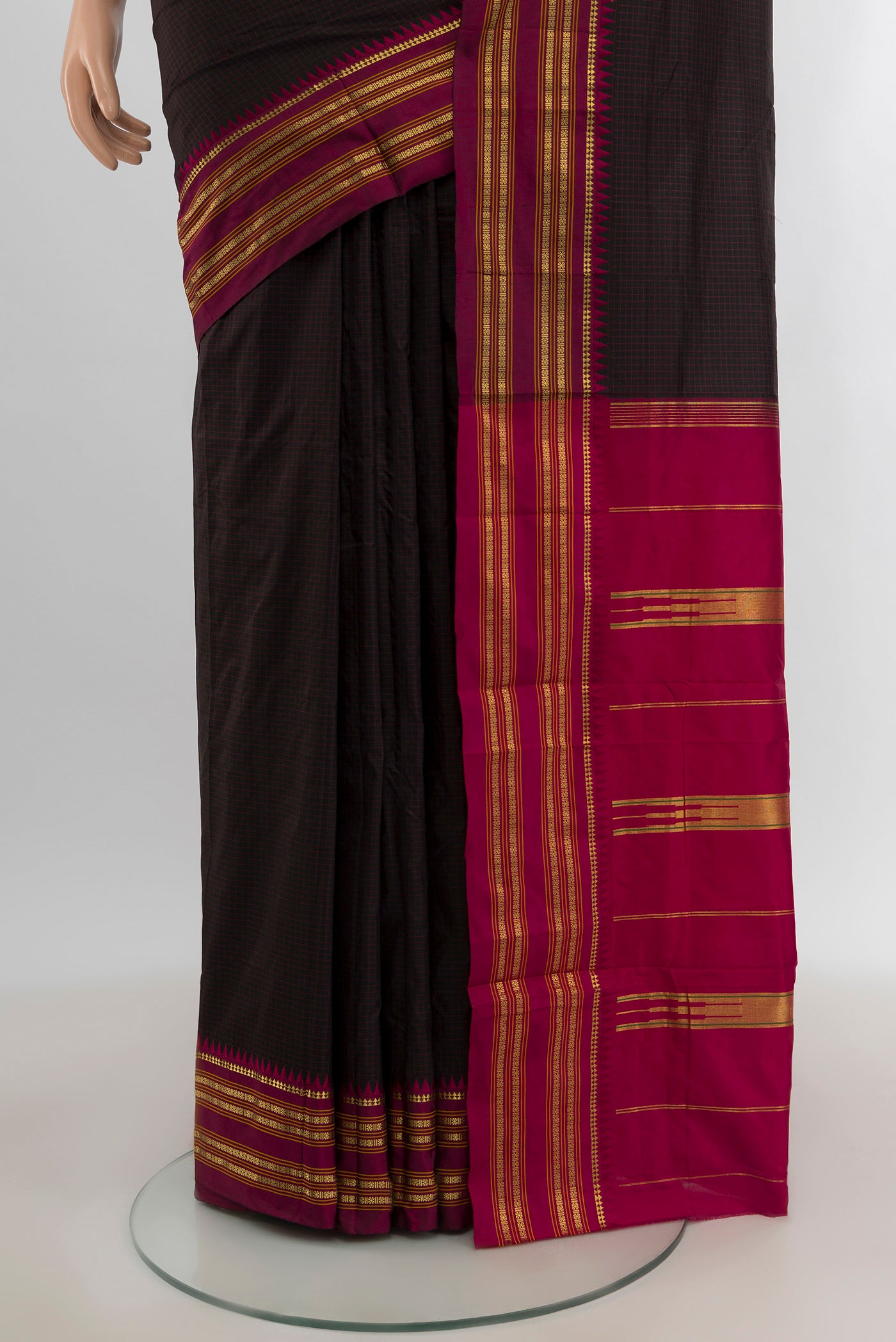 Pleats and pallu of Coffee Brown Narayanpet Silk Saree with Checked design on the body and Zari Border. 