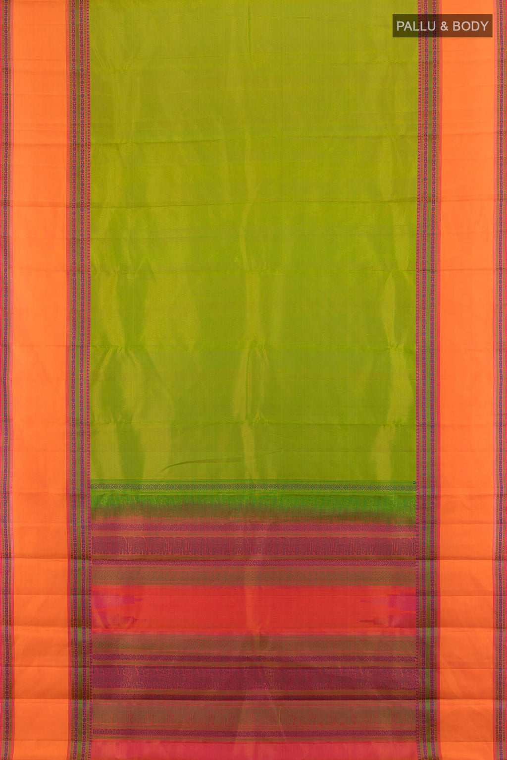 Flat view of Green Kanchipuram Silk Saree with Plain Body and Thread Border. 