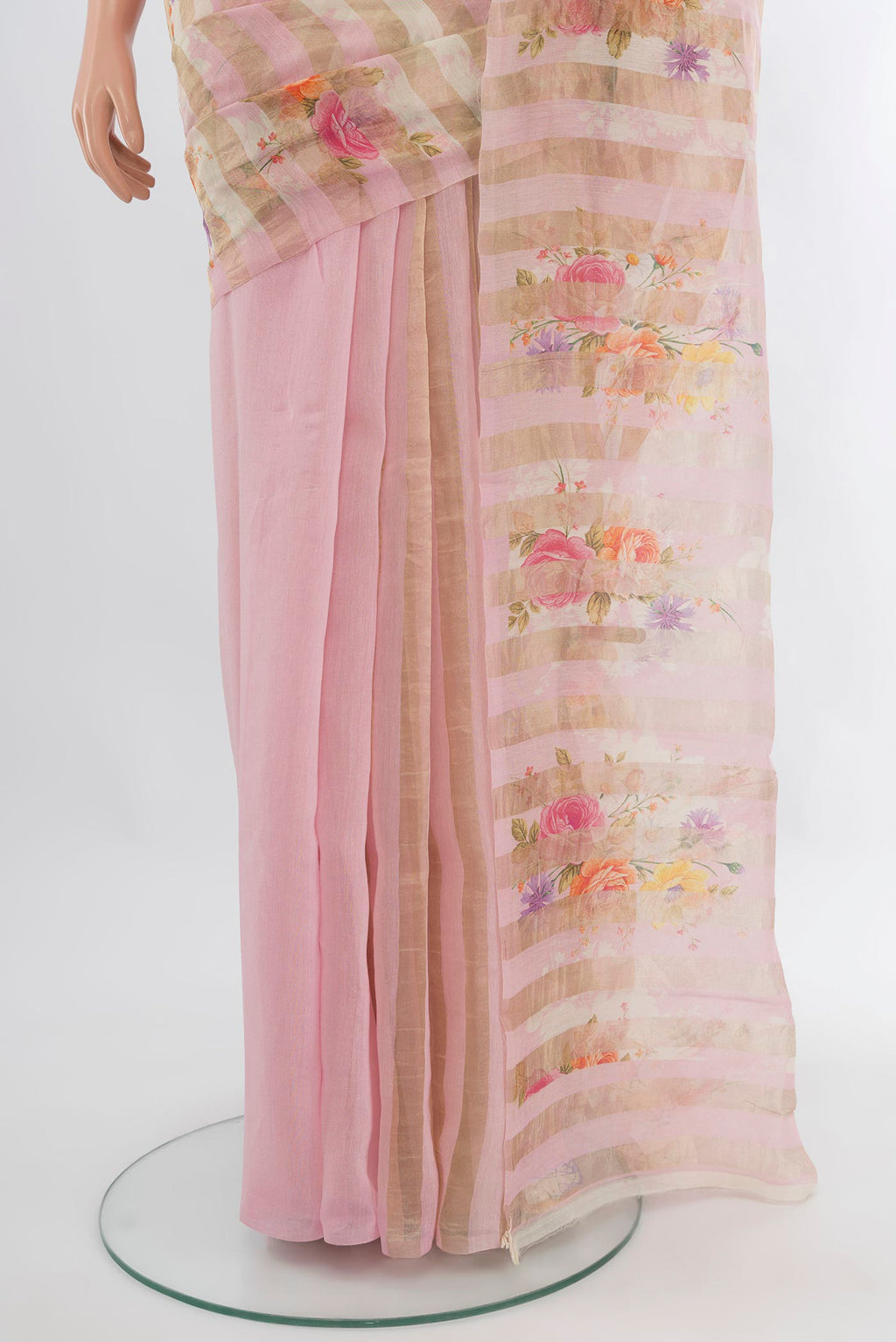 Pleats and pallu of Rose pink Organza Silk Saree with Half And Half on the body and Without Border. 