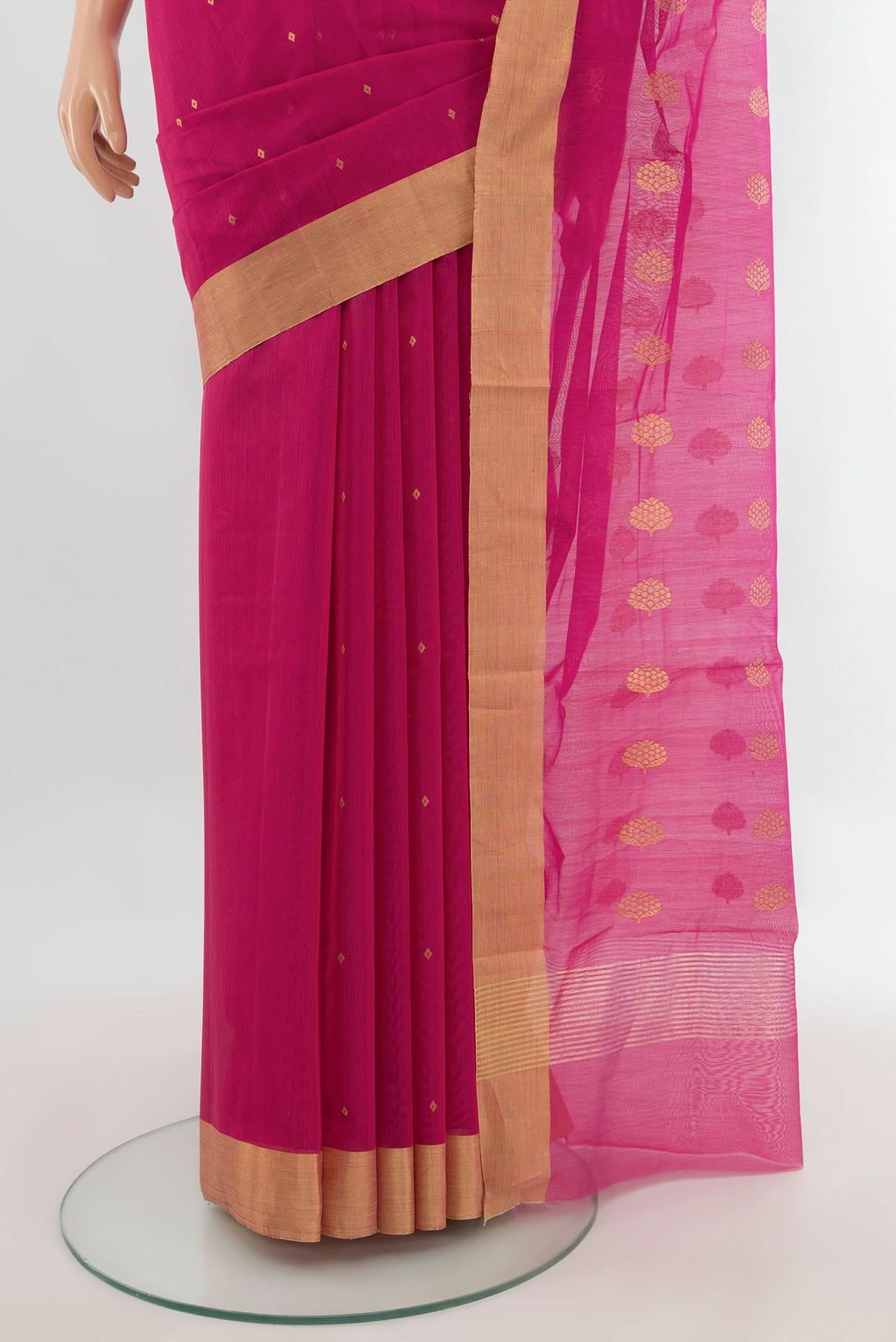 Pleats and pallu of Pink Chanderi Cotton Saree with Zari Butta on the body and Zari Border. 