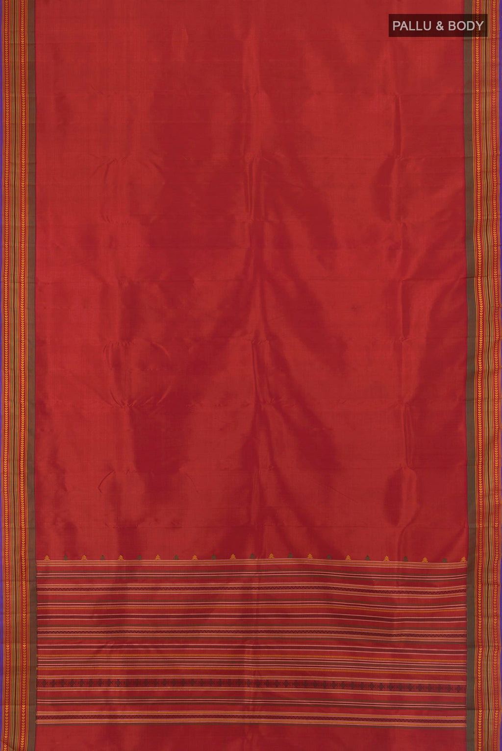 Flat view of Rust Kanchipuram Silk Saree with Plain Body and Thread Border. 