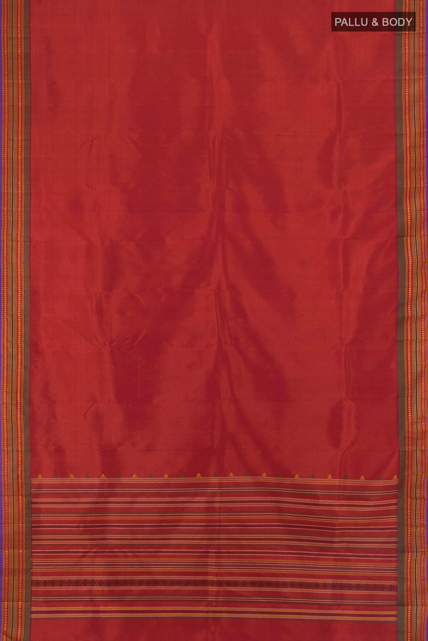 Flat view of Rust Kanchipuram Silk Saree with Plain Body and Thread Border. 