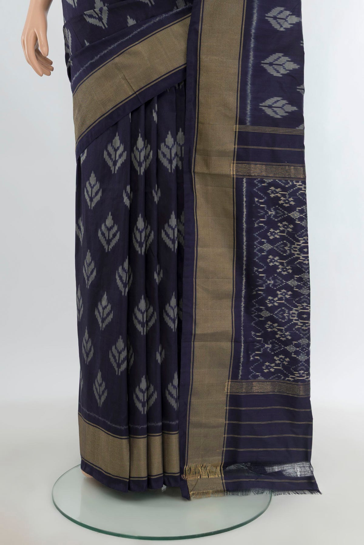 Pleats and pallu of Navy Blue Pochampally Silk Saree with Pure Ikat on the body and Zari Border. 