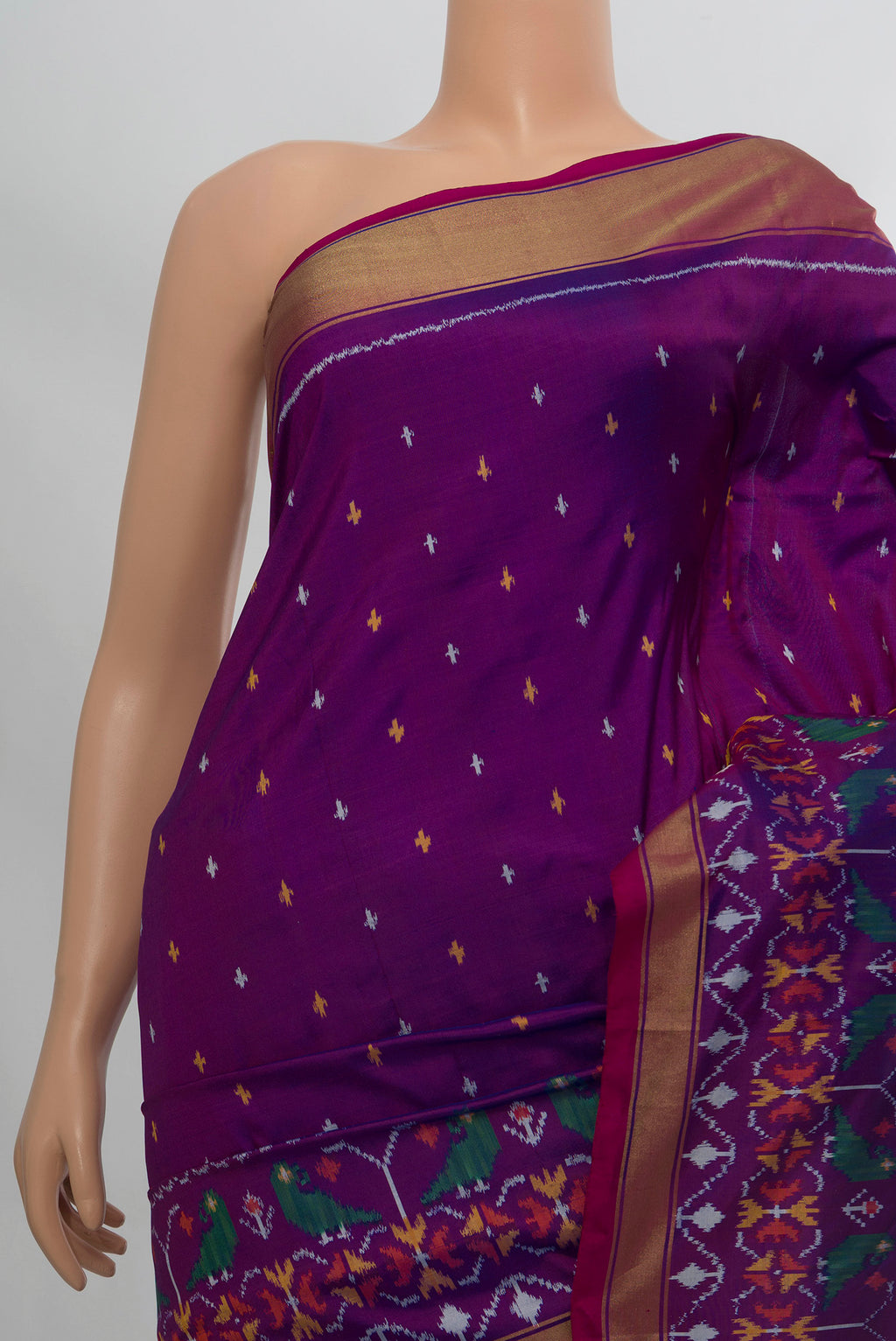 Border image of Magenta Pochampally Silk Saree with Ikat Print on the body and Silk Border. 