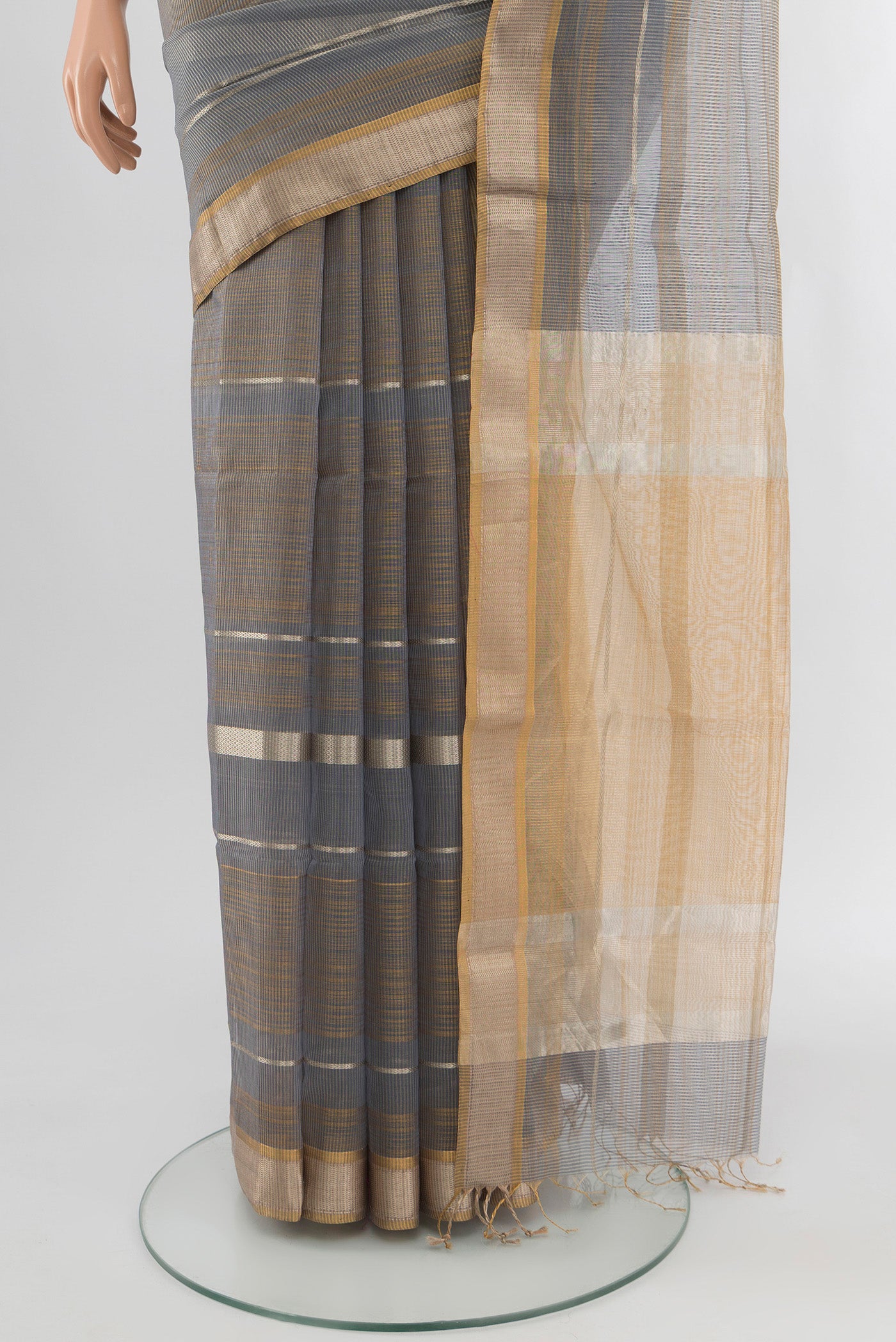 Pleats and pallu of Multi Color Maheshwari Silk Cotton Saree with Checked design on the body and Zari Border. 