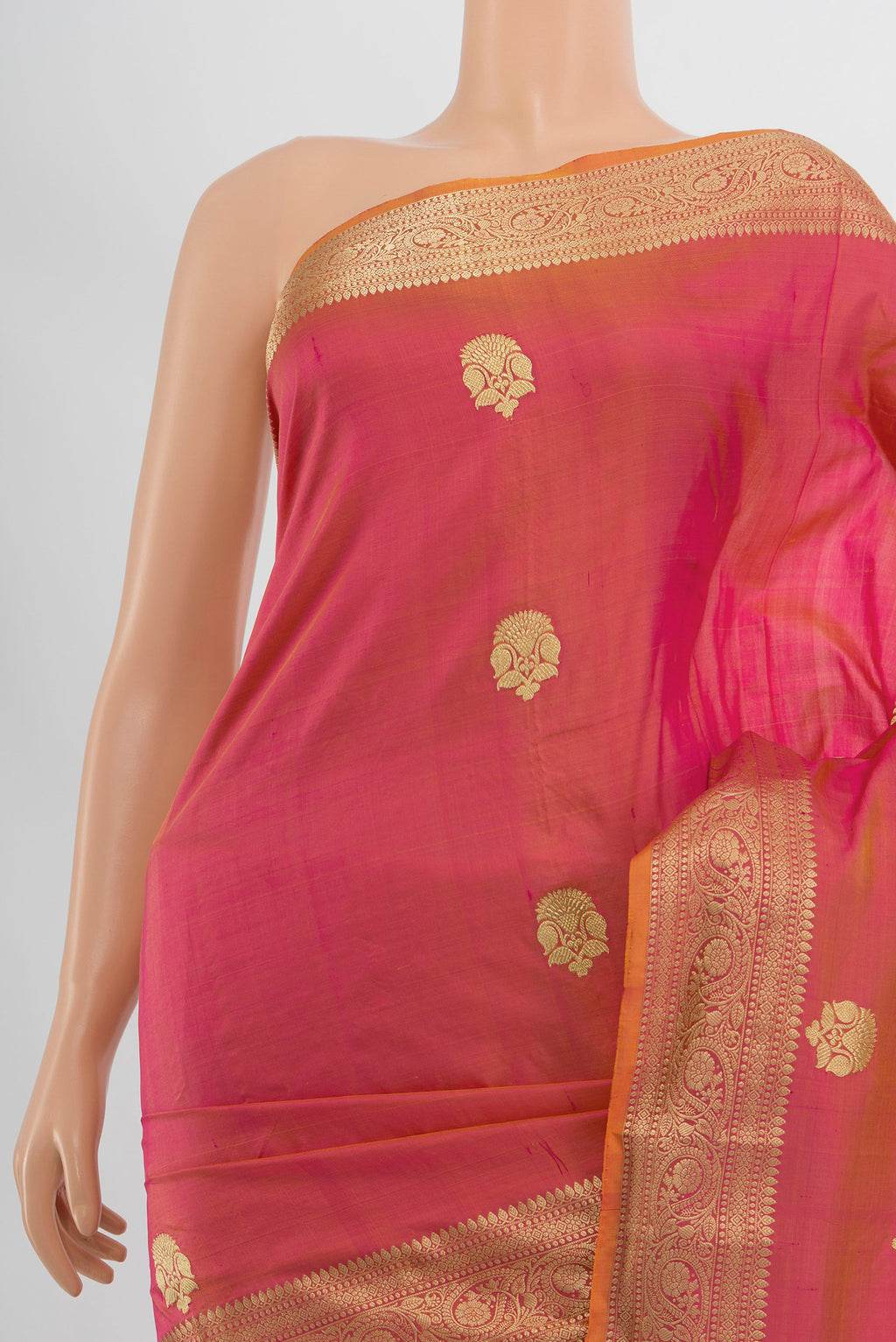 Border image of Rose pink Banarasi Katan Silk Saree with Zari Butta on the body and Silk Border. 