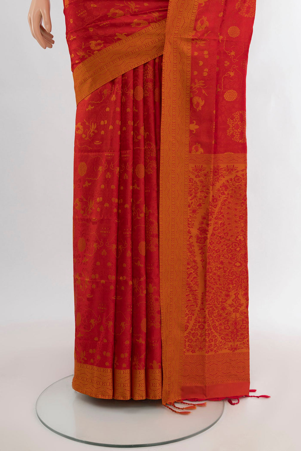 Pleats and pallu of Red Soft Silk Saree with Jacquard design on the body and Thread Border. 