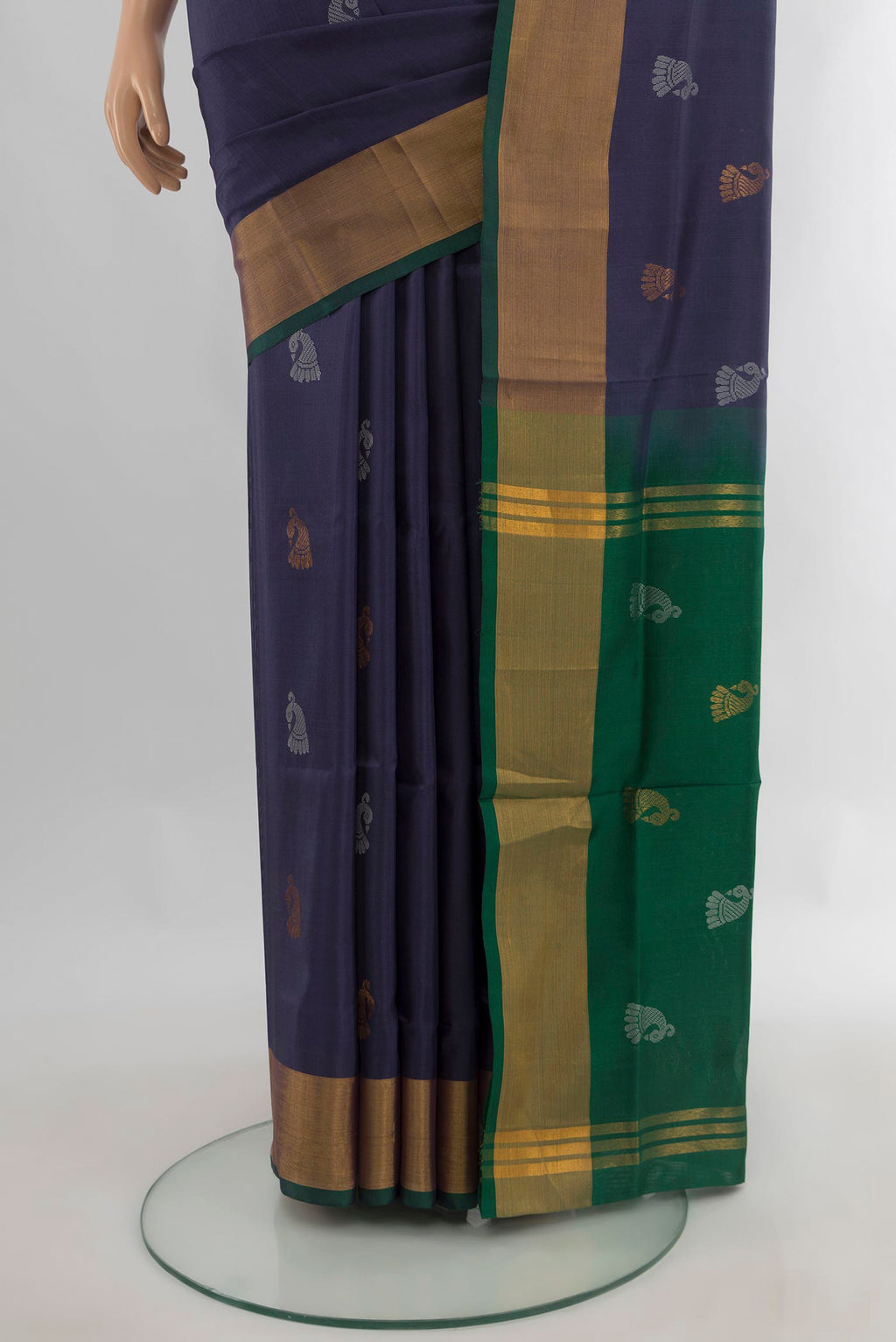 Pleats and pallu of Pure Silk Navy Blue Uppada Saree with Zari Butta on the body and Zari Border. 
