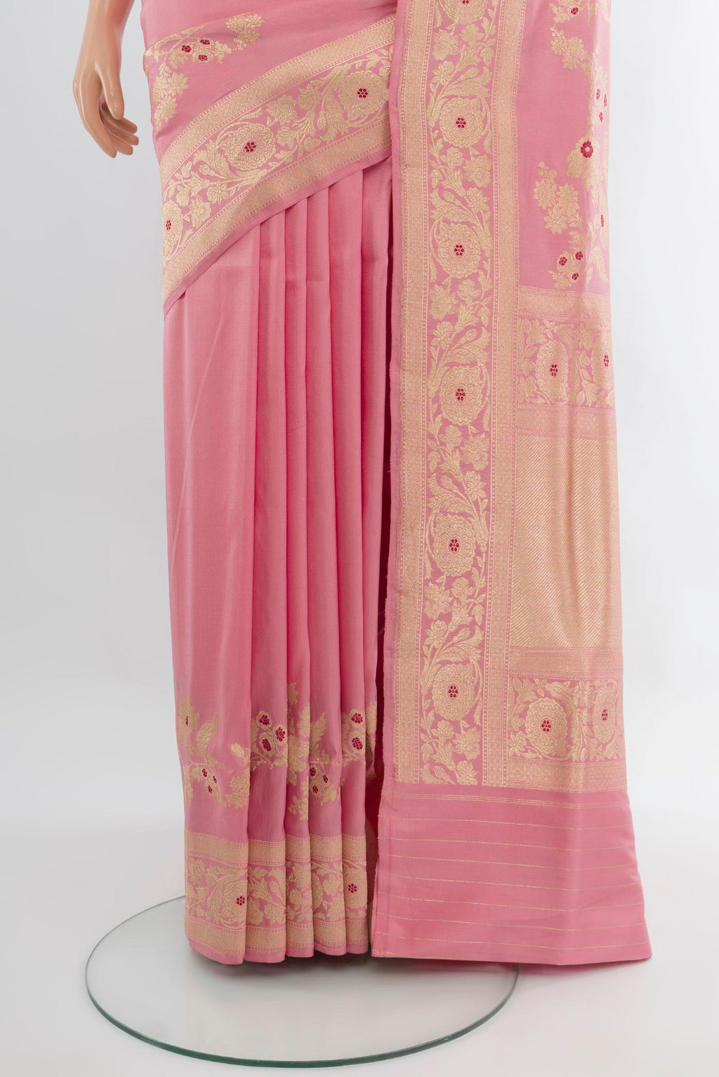 Pleats and pallu of Rose pink Banarasi Silk Saree with Plain Body and Fancy Border. 