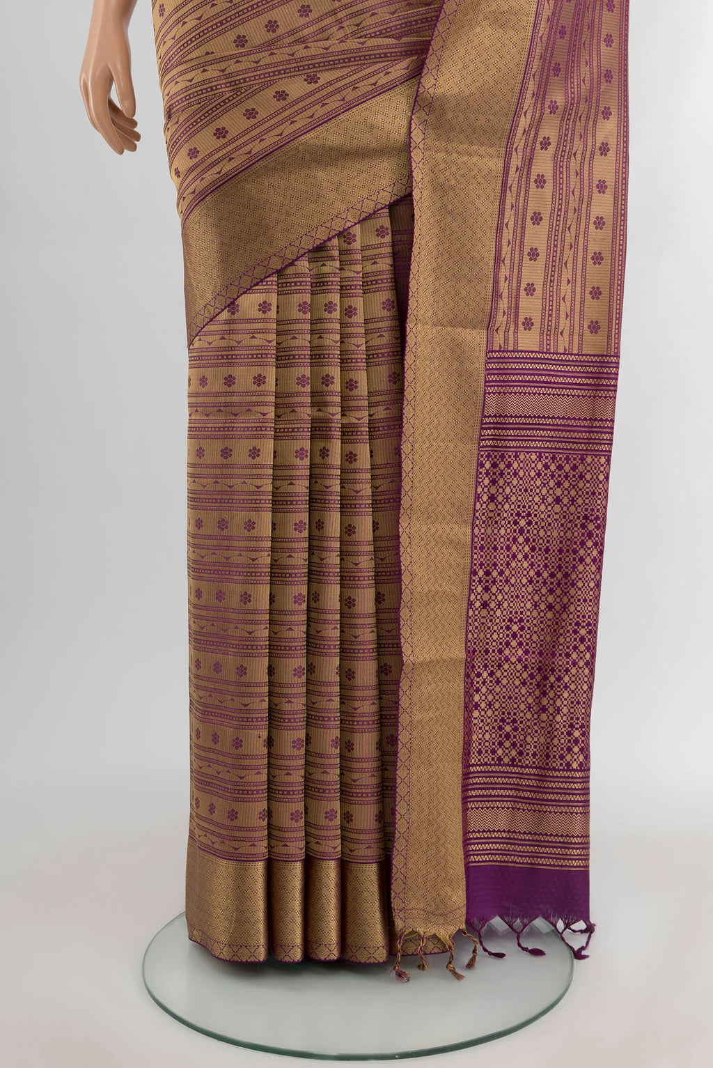 Pleats and pallu of Violet Soft Silk Saree with Jacquard design on the body and Thread Border. 