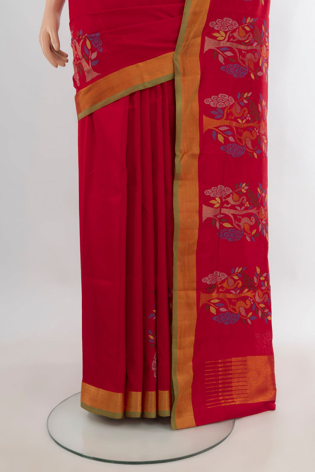 Pleats and pallu of Pure Silk Red Uppada Saree with Zari Butta on the body and Zari Border. 