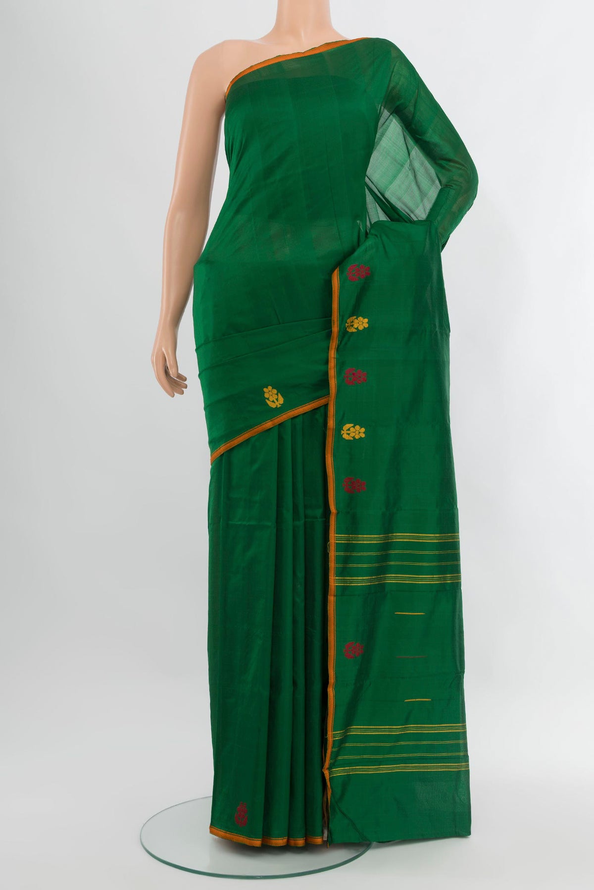 Bottle Green Kanchipuram Silk Saree with Plain Body and Thread Border.  displayed on a mannequin