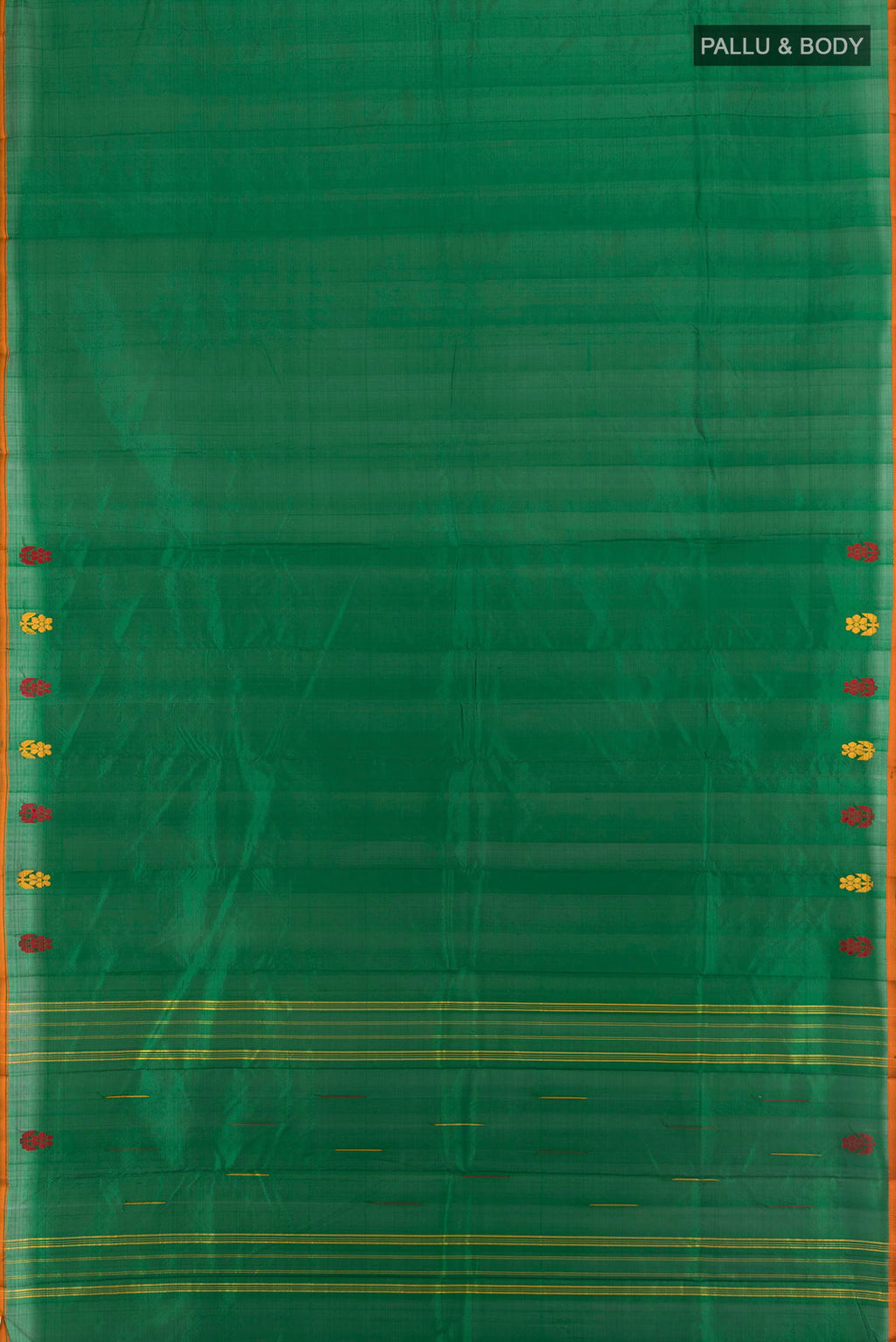 Flat view of Bottle Green Kanchipuram Silk Saree with Plain Body and Thread Border. 