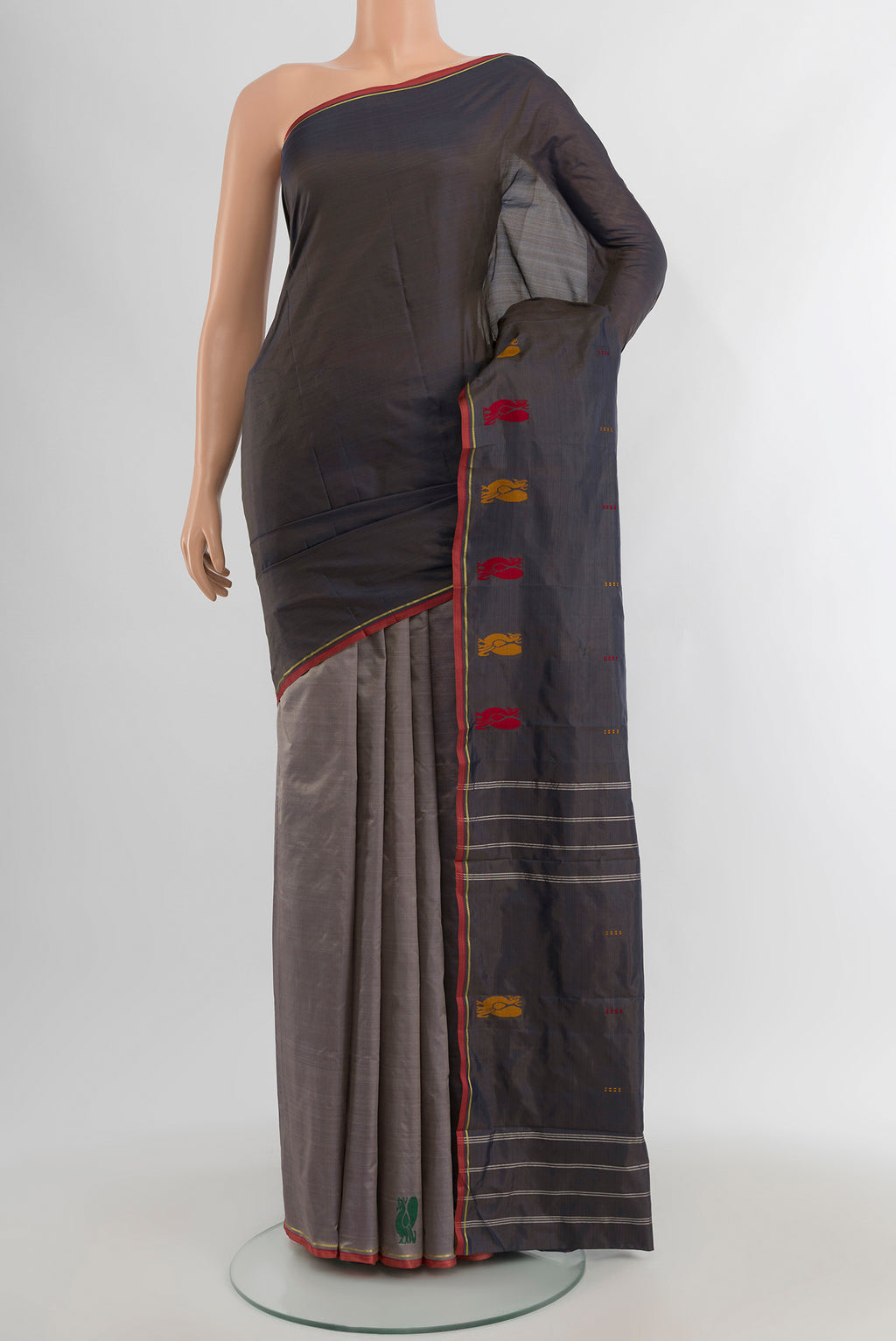 Davys Grey Kanchipuram Silk Saree with Plain Body and Thread Border.  displayed on a mannequin