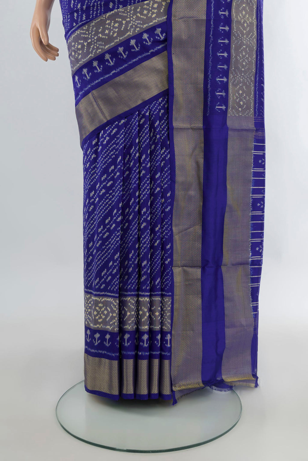 Pleats and pallu of Pure Silk Blue Pochampally Saree with Pure Ikat on the body and Zari Border. 